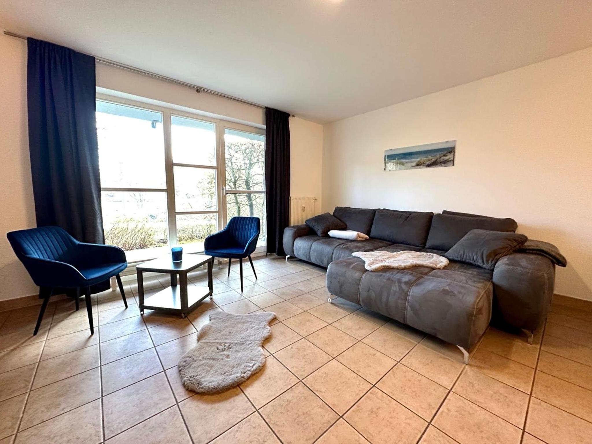 Apartment photo 2