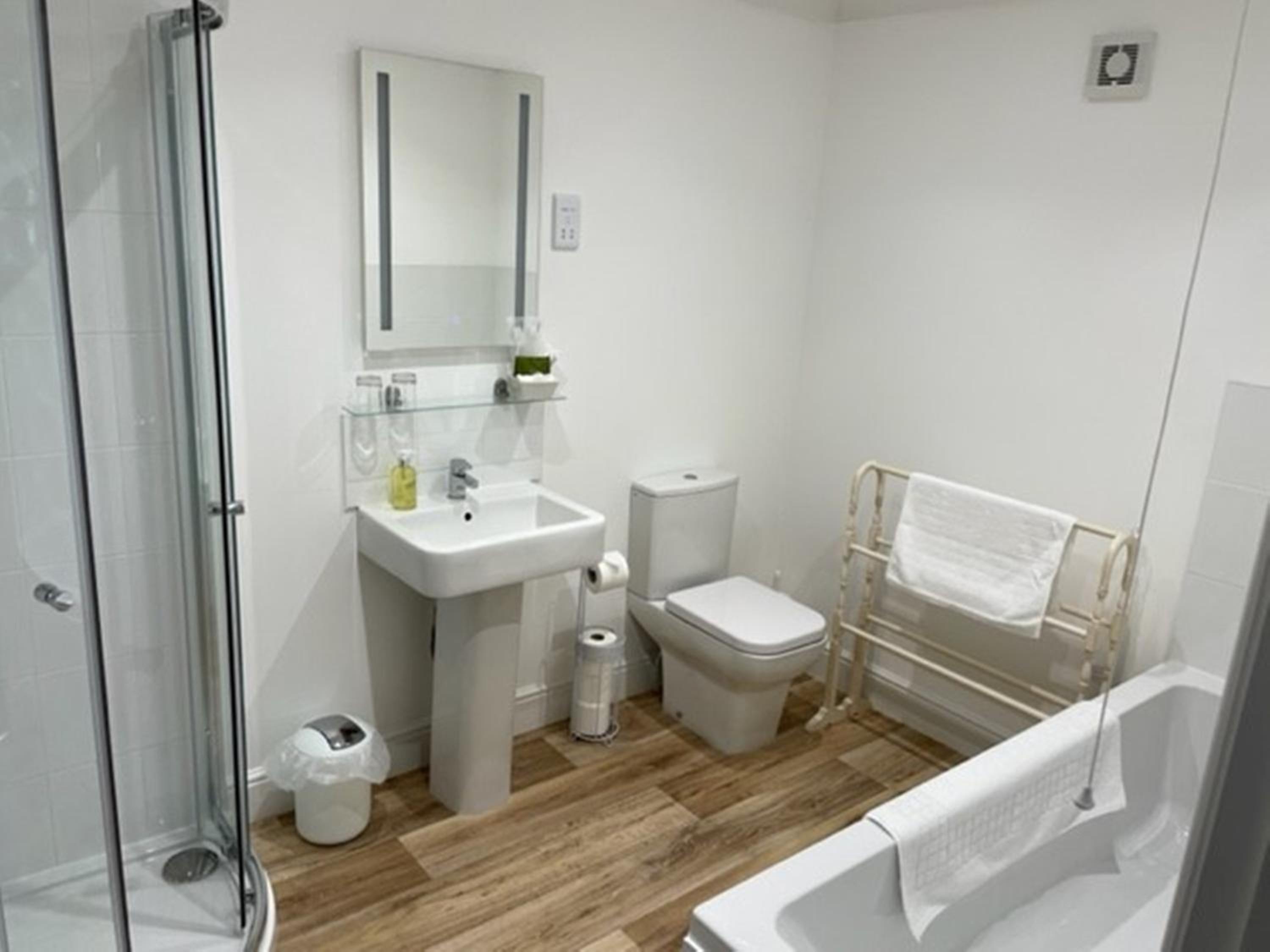 Junior Suite - Photo 9