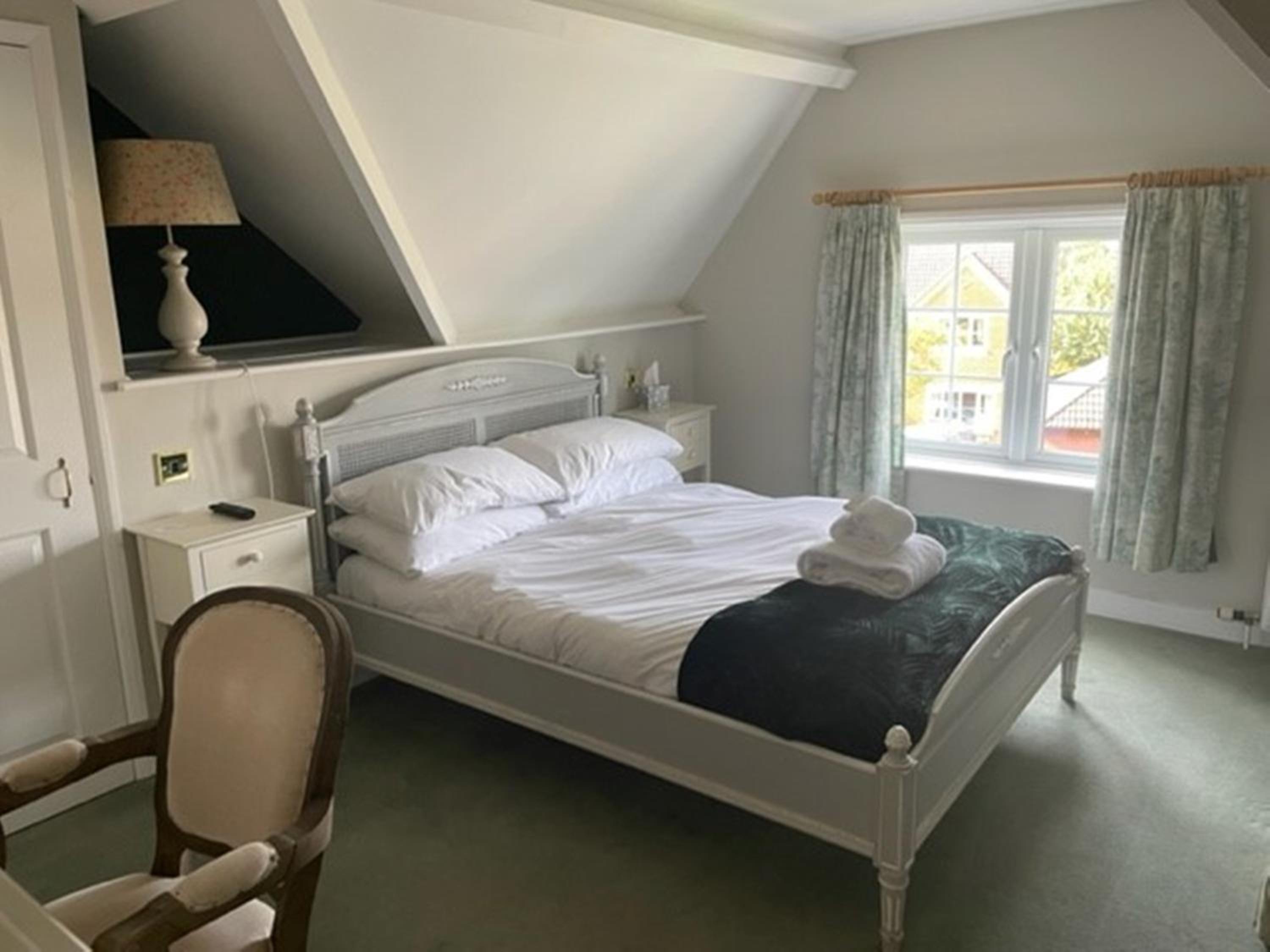 Double Room - Photo 4