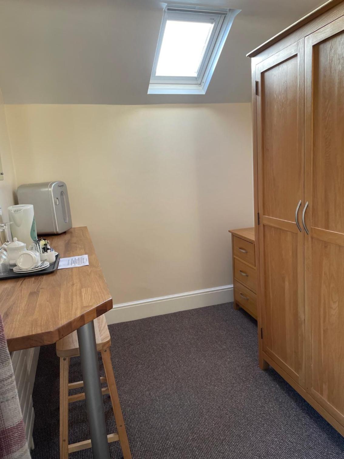 Comfort Triple Room with Shower photo 3