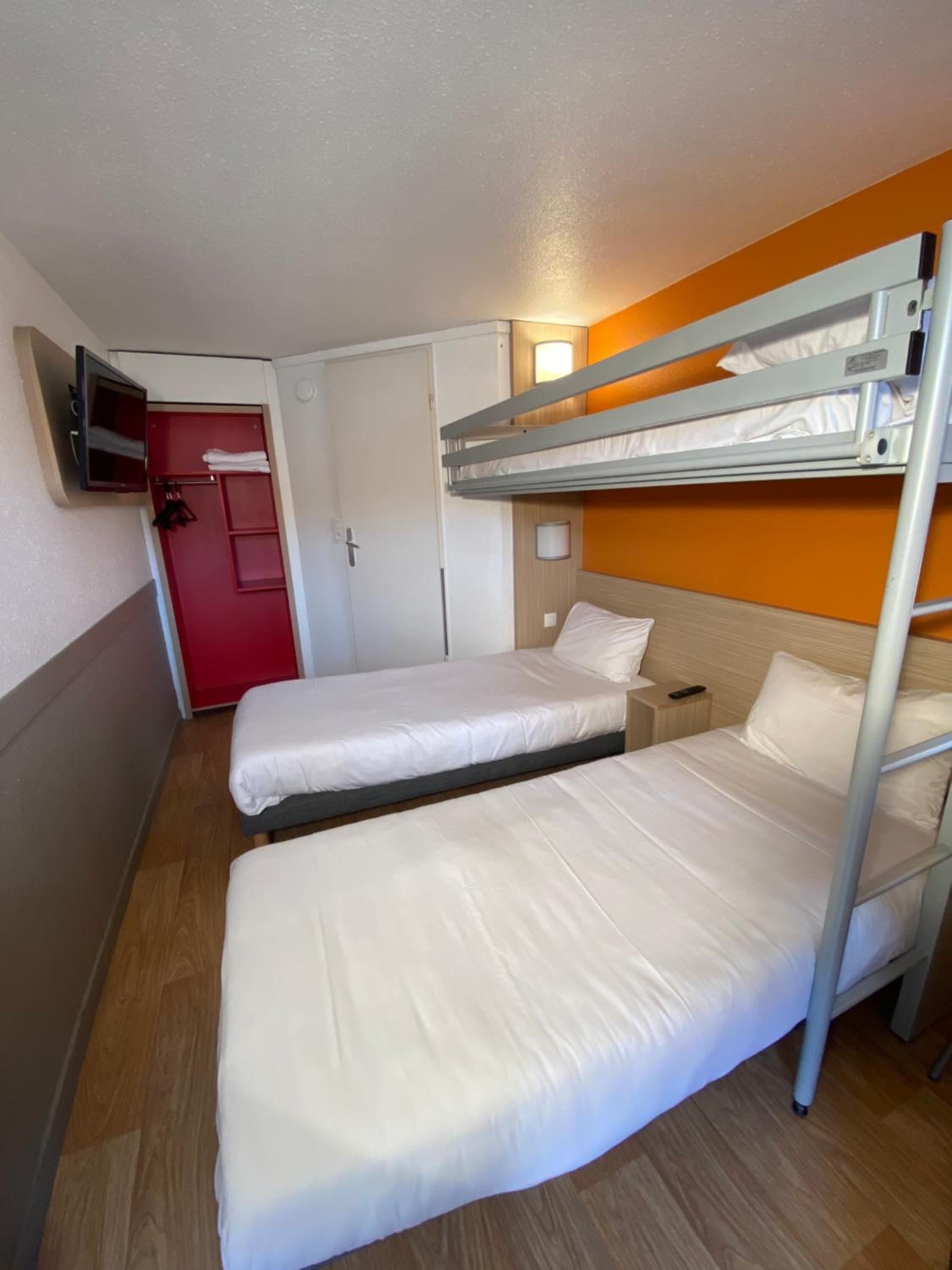 Triple Room photo 2