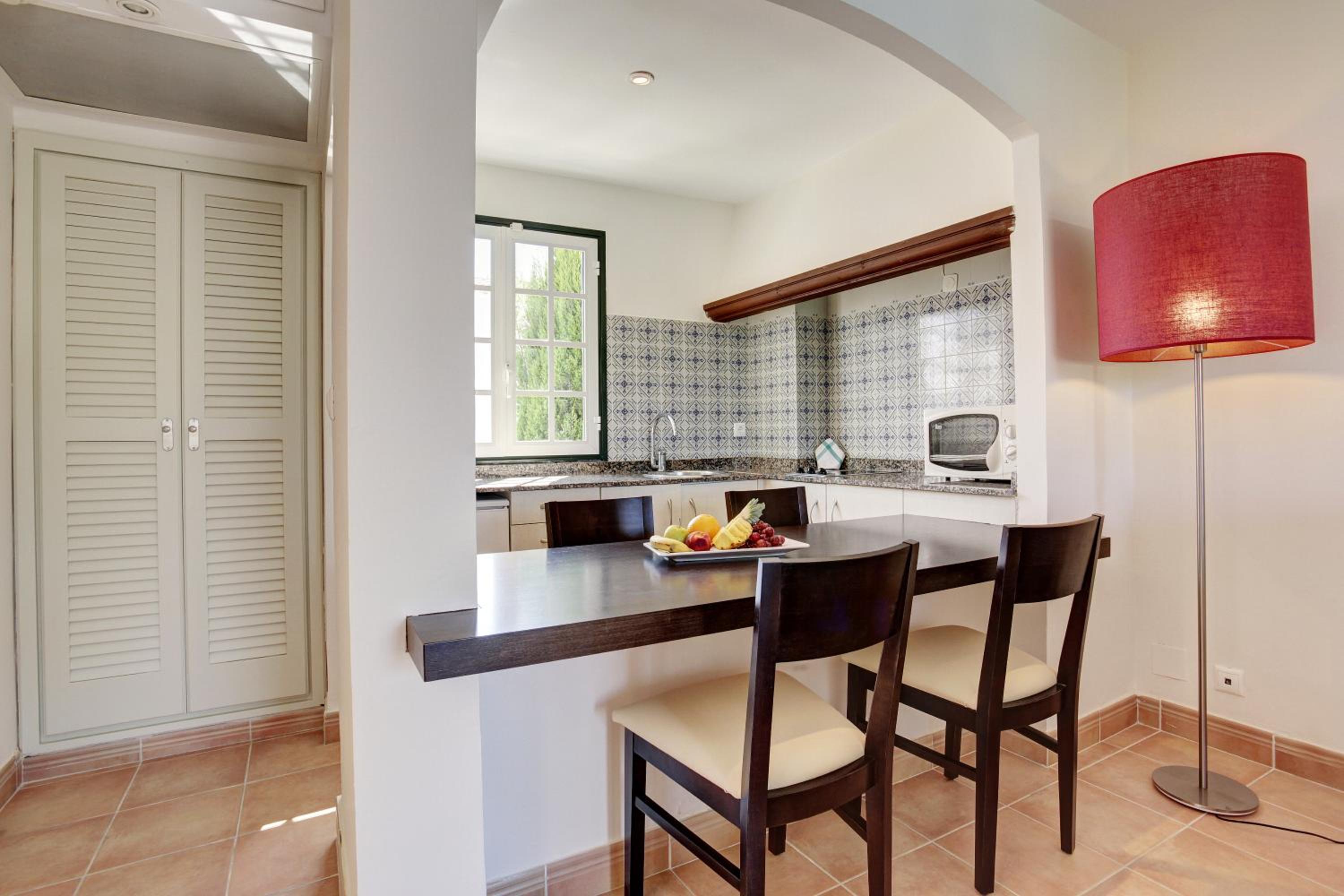 One-Bedroom Apartment (2 Adults + 2 Children) - Photo 5
