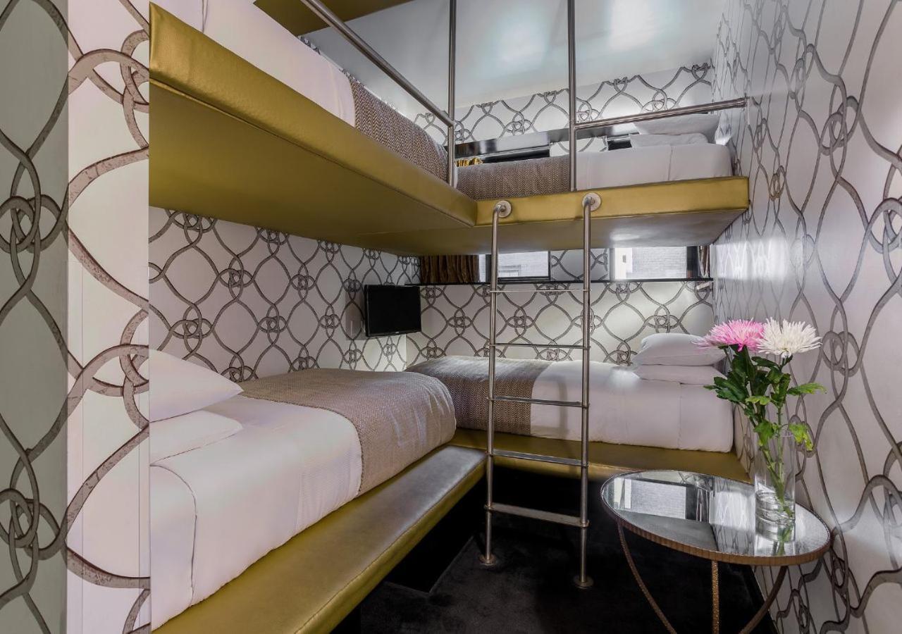 Quadruple Room photo 2
