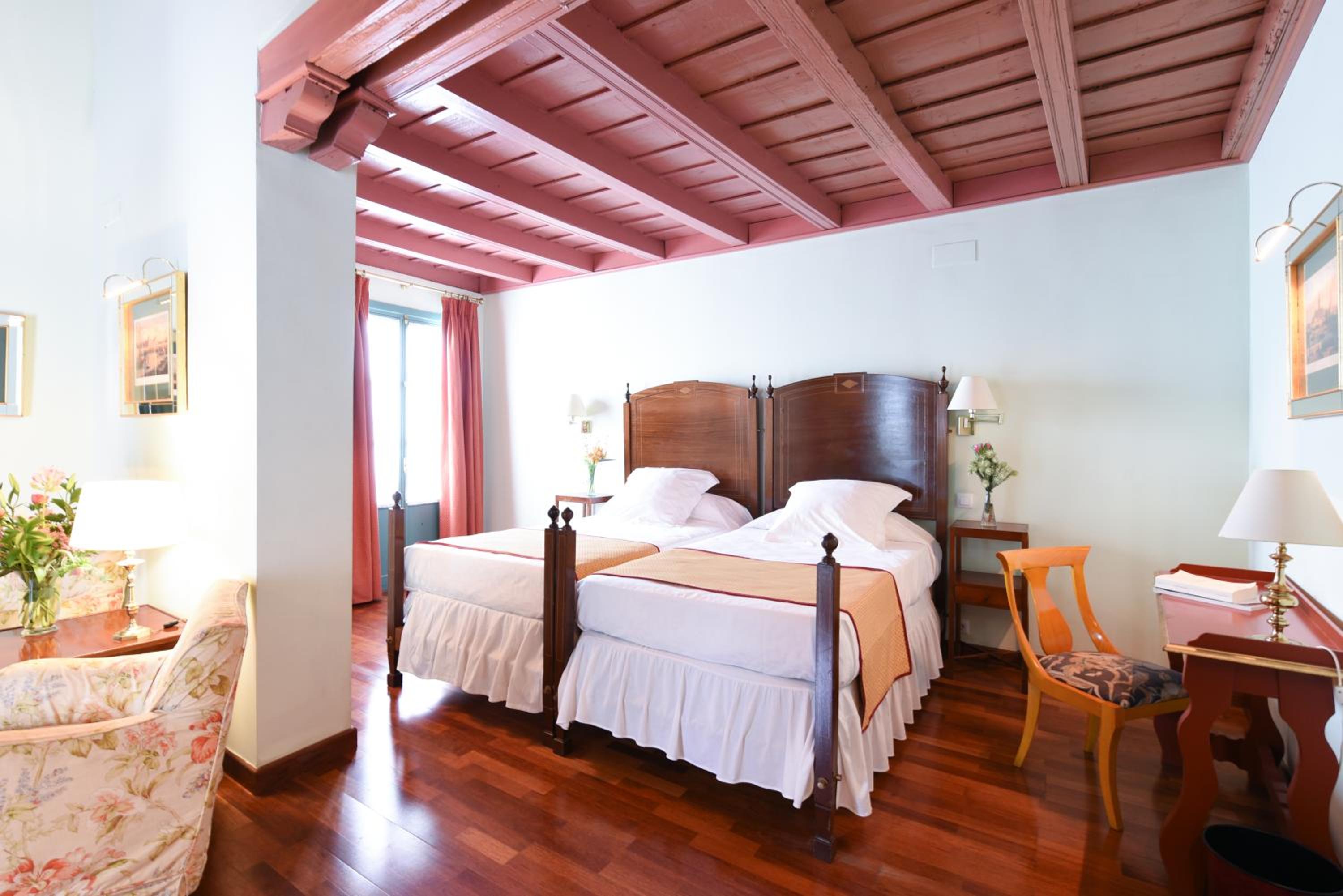 Basic Double Room - Photo 3