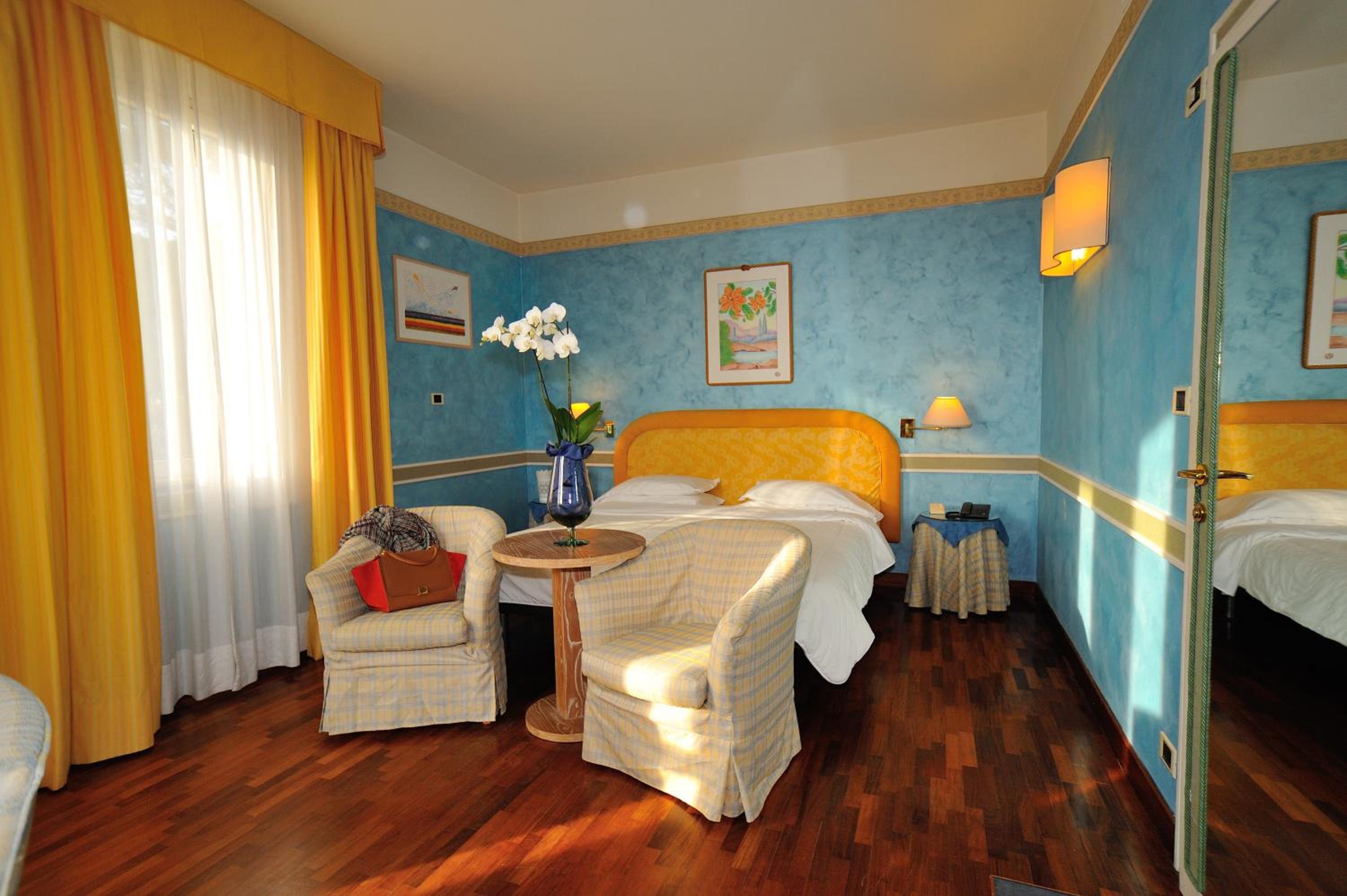 Superior Double Room with Balcony photo 2