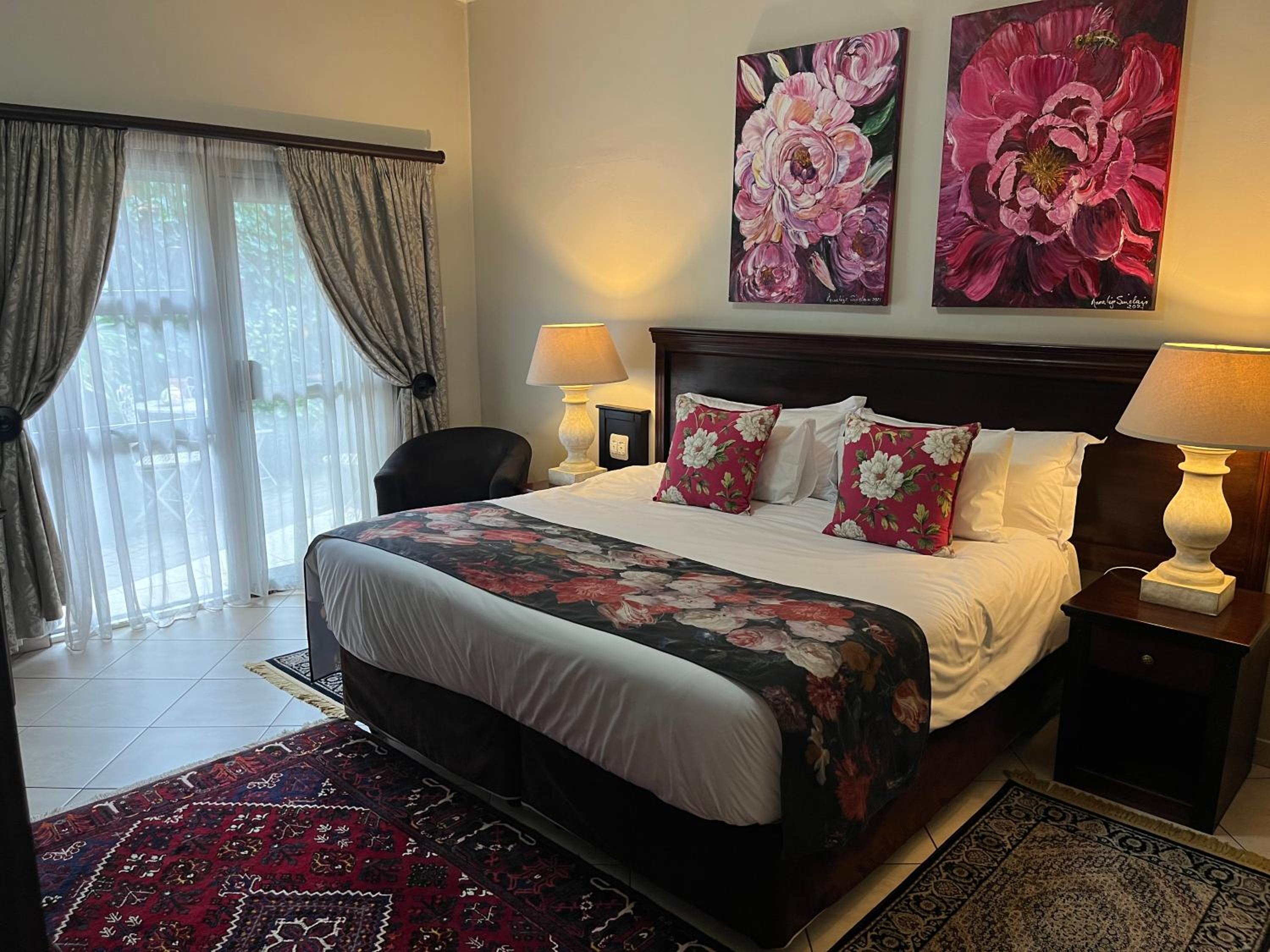 Double Room - Photo 3