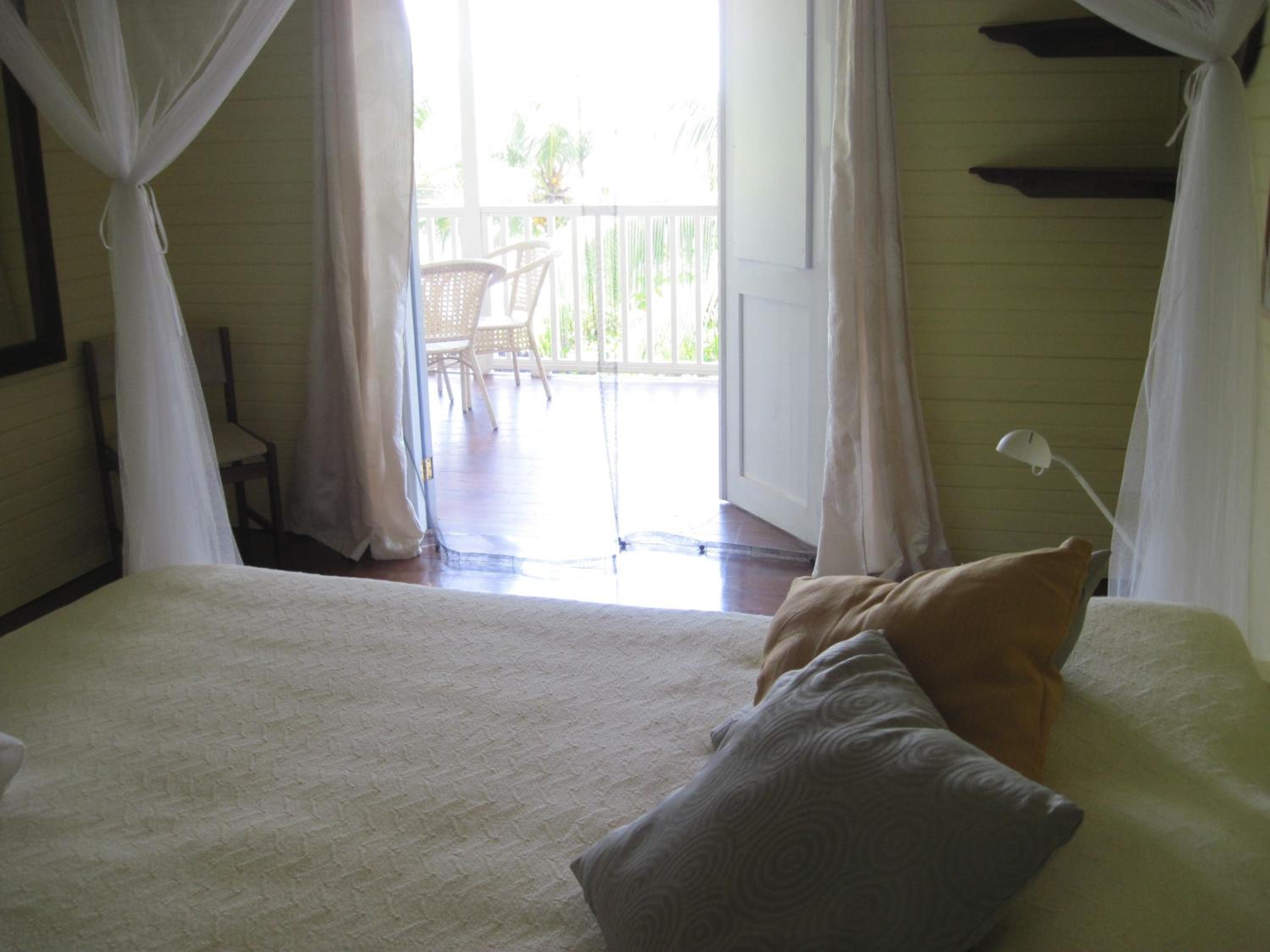 Deluxe Double Room with Balcony and Sea View photo 3