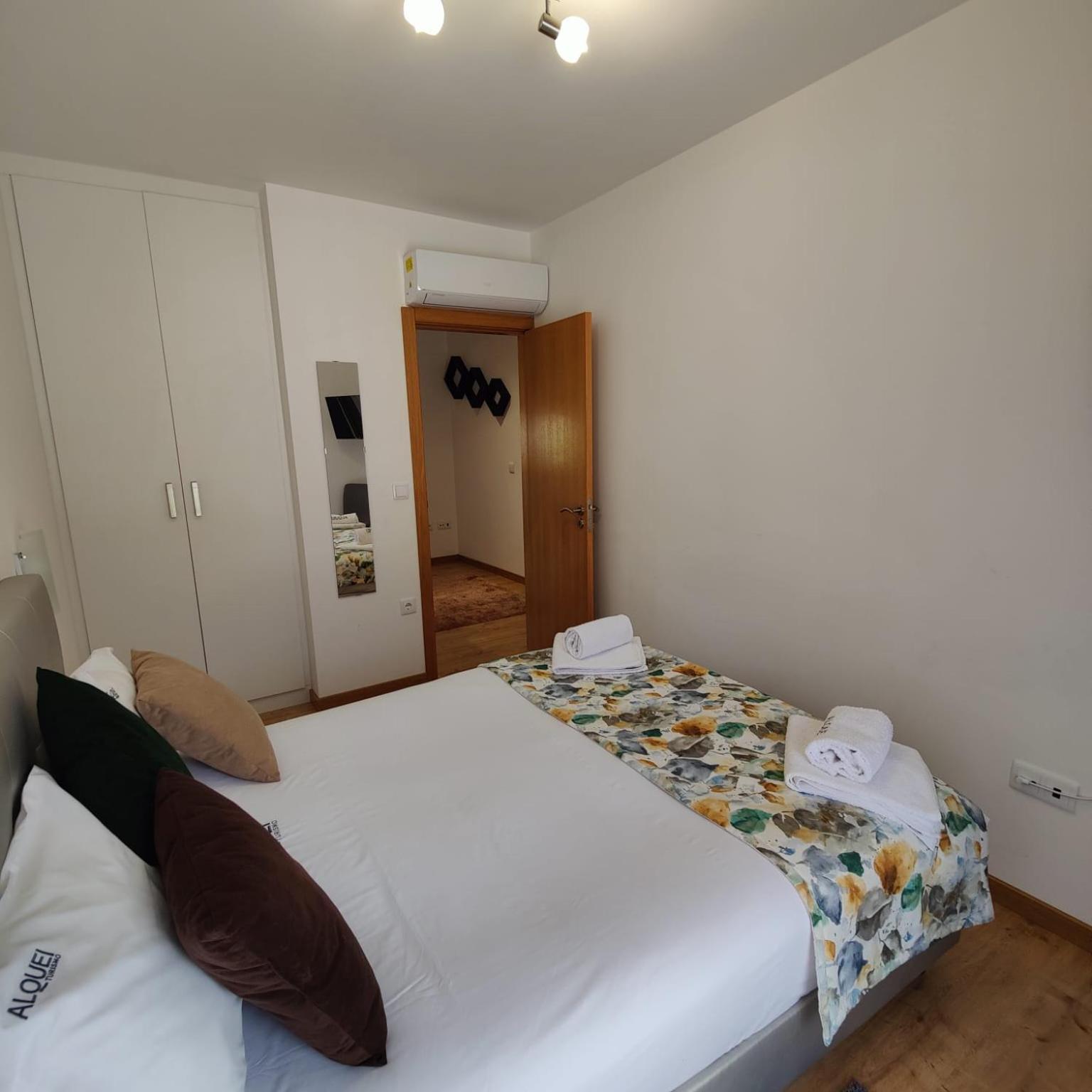 Two-Bedroom House - Photo 39