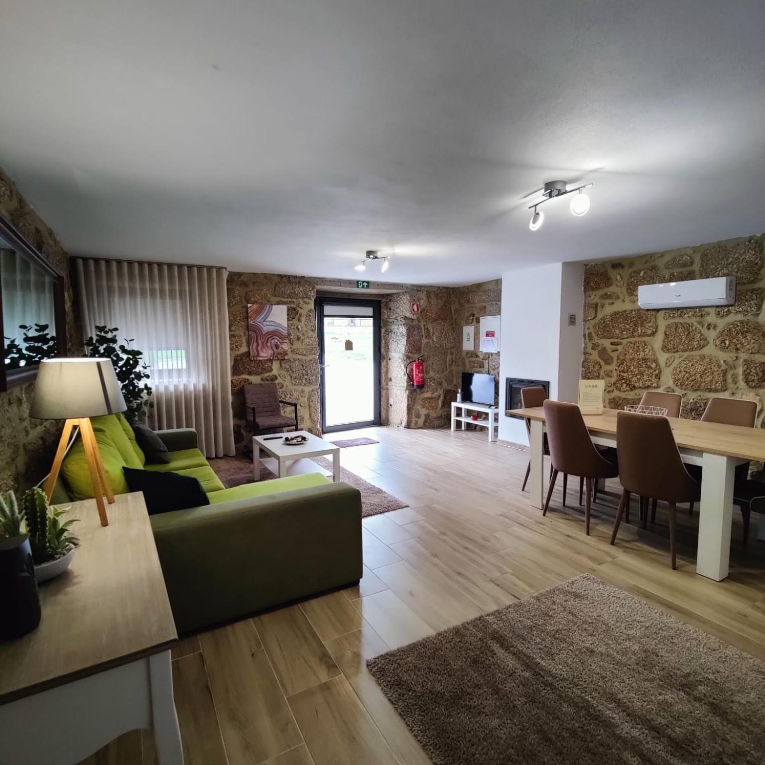 Two-Bedroom House - Photo 35