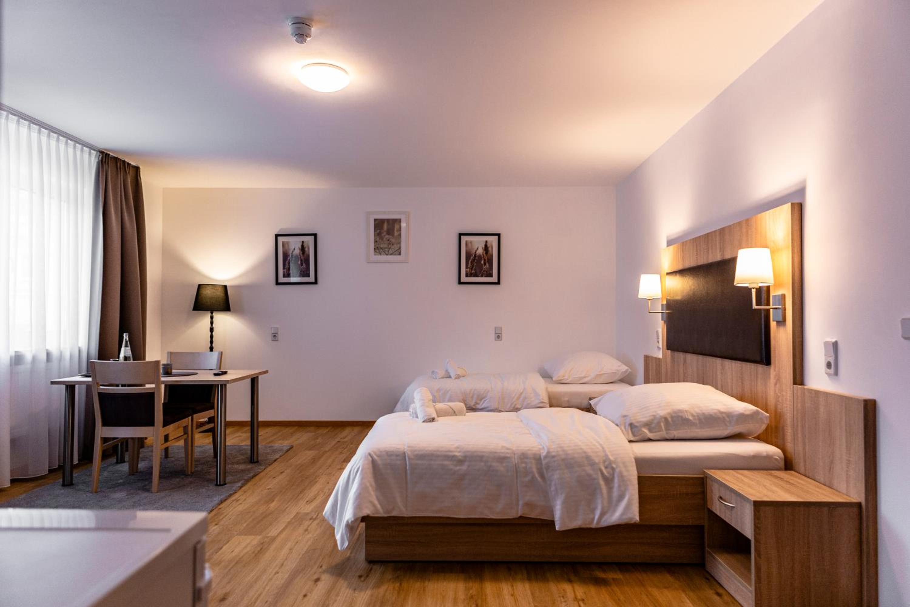 Double or Twin Room - Disability Access - Photo 1