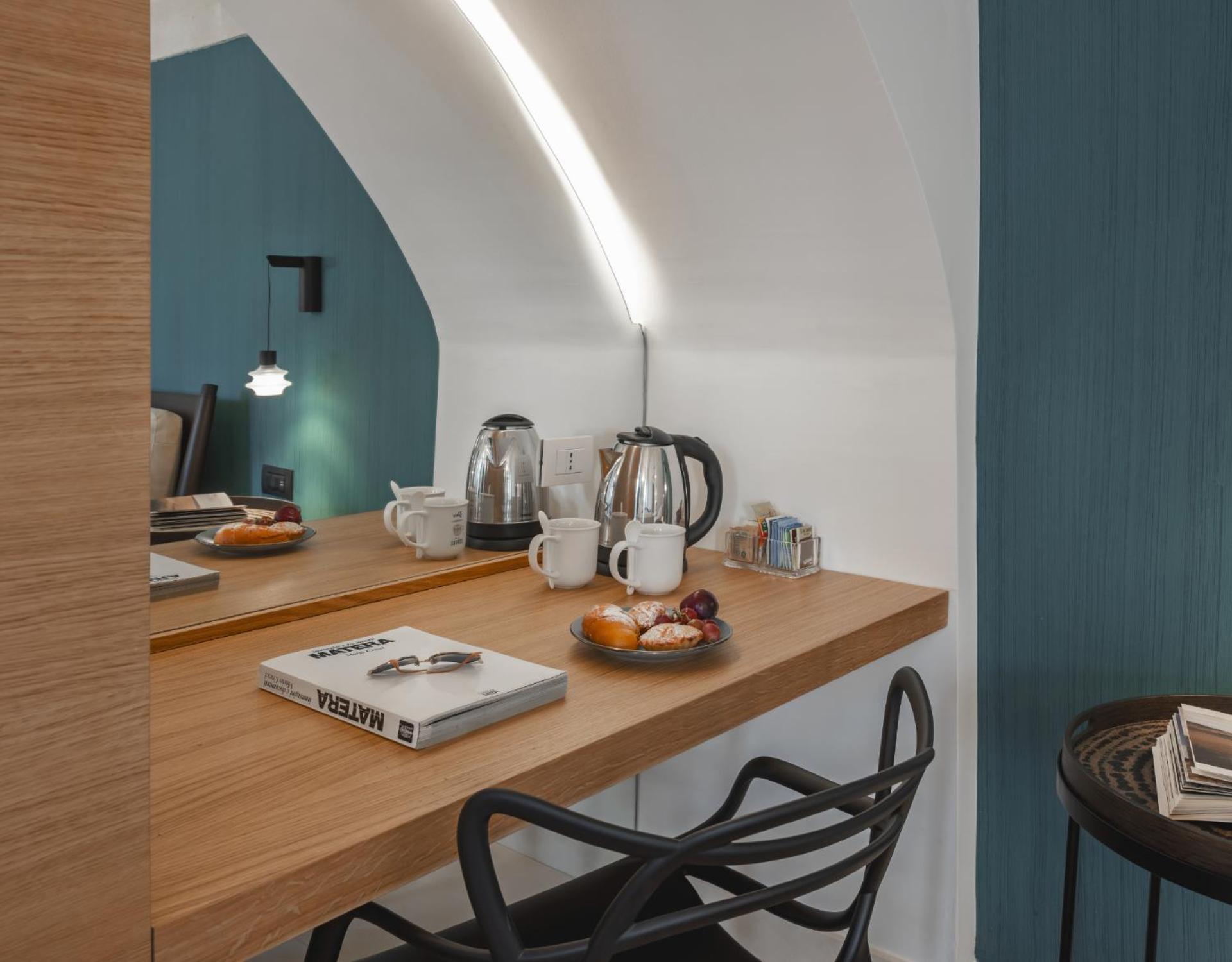 One-Bedroom Apartment - Photo 33