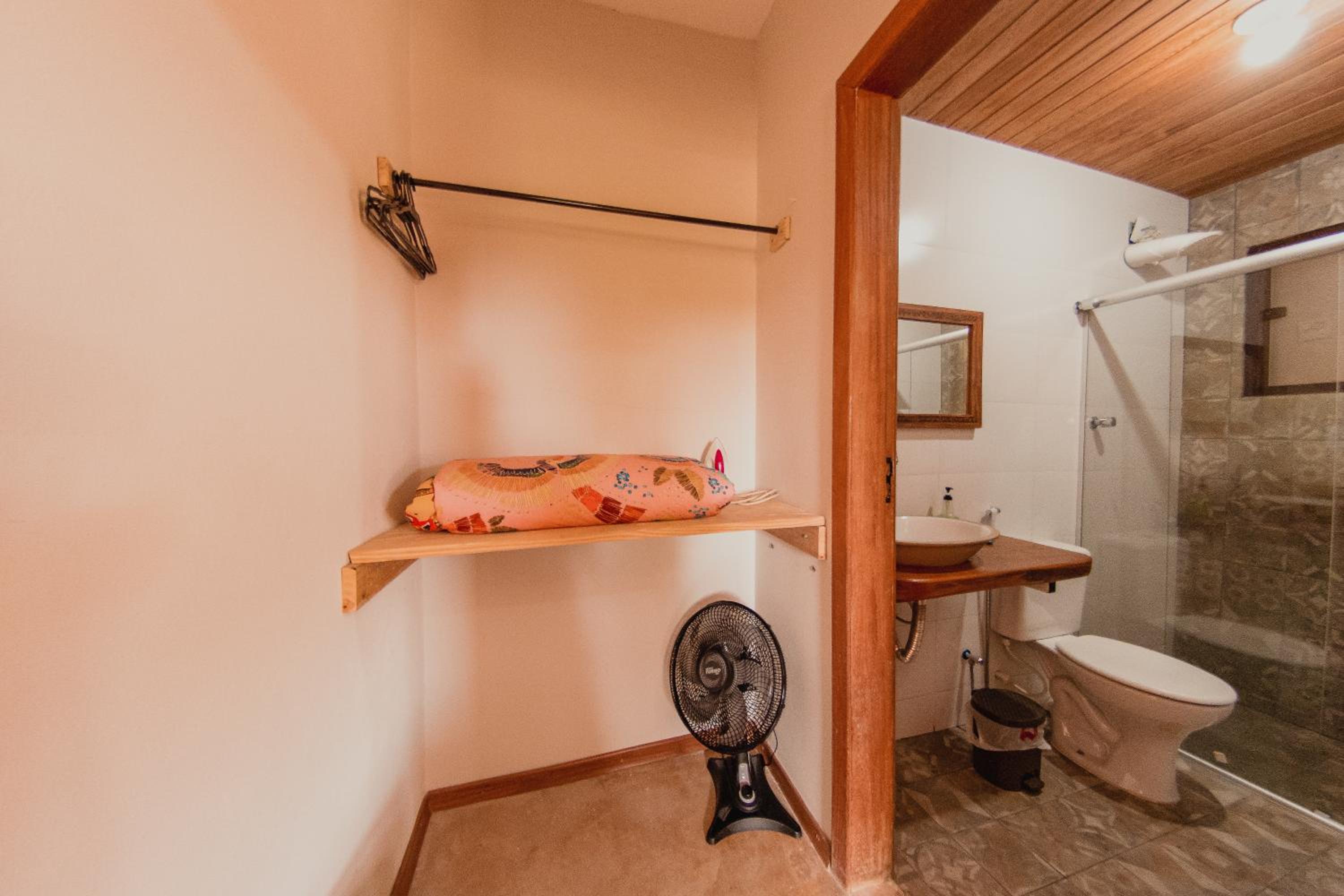 Deluxe Double Room with Extra Bed - Photo 7