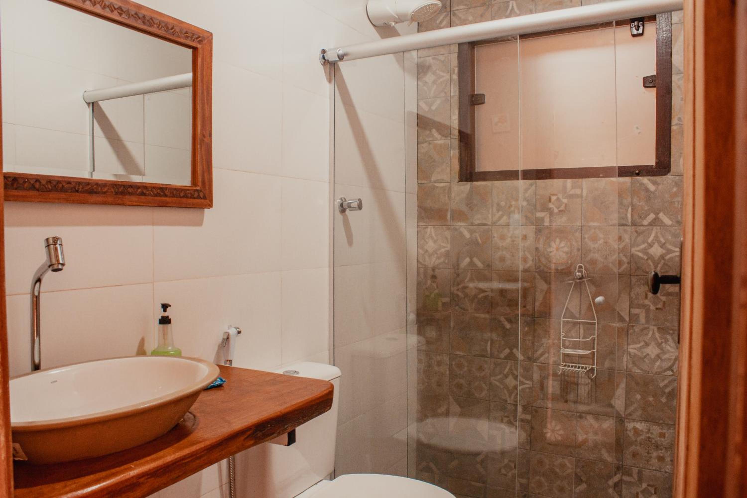 Deluxe Double Room with Extra Bed - Photo 8