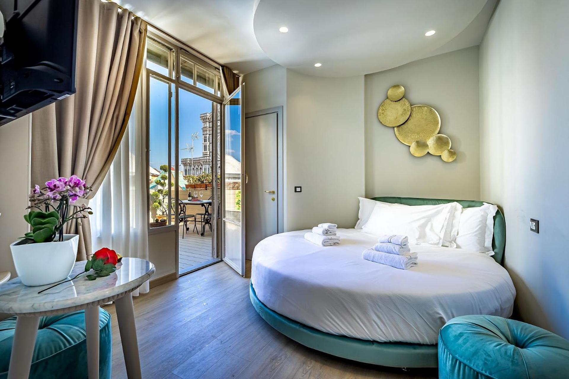 Deluxe Double Room with Bath photo 1