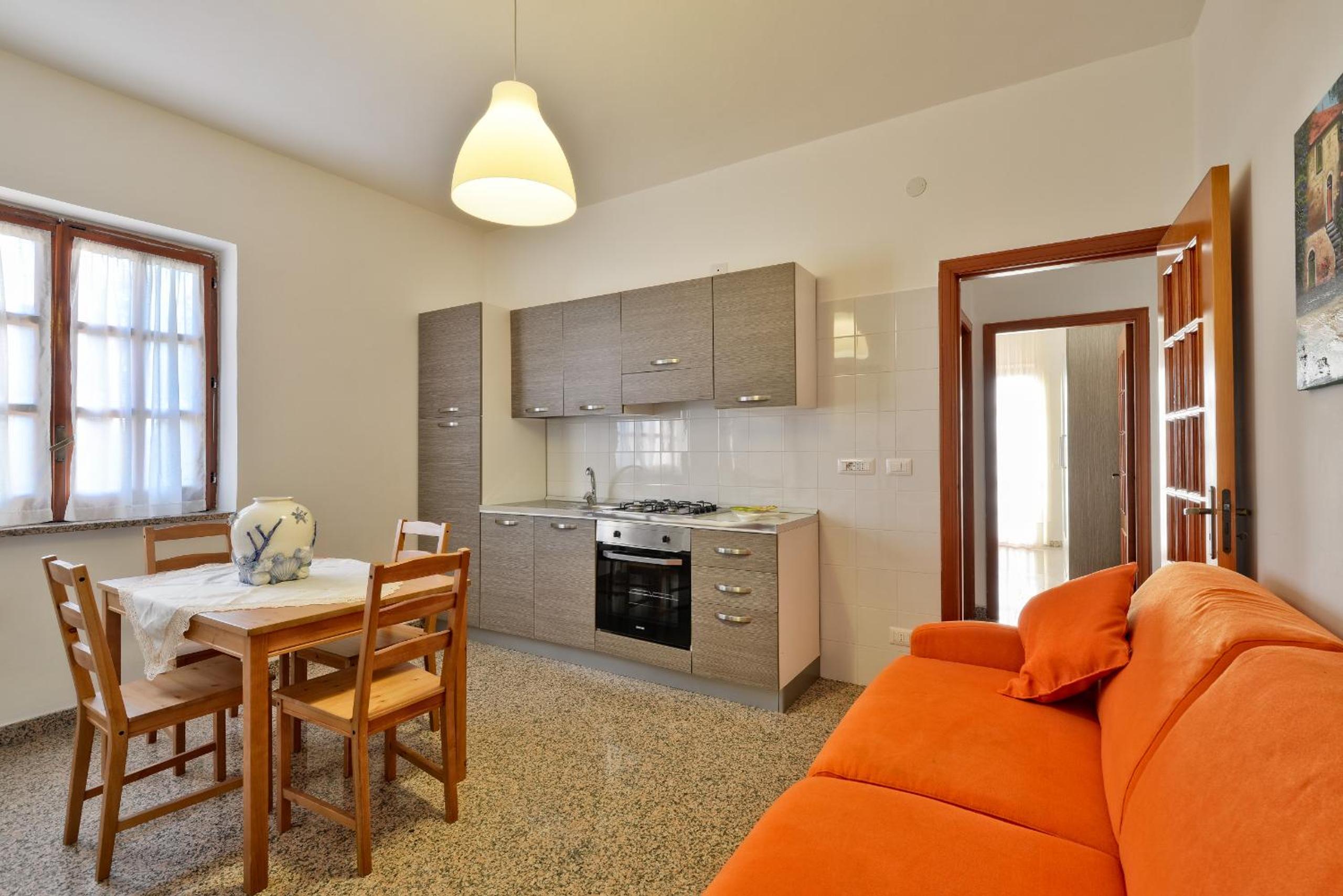 One-Bedroom House photo 2