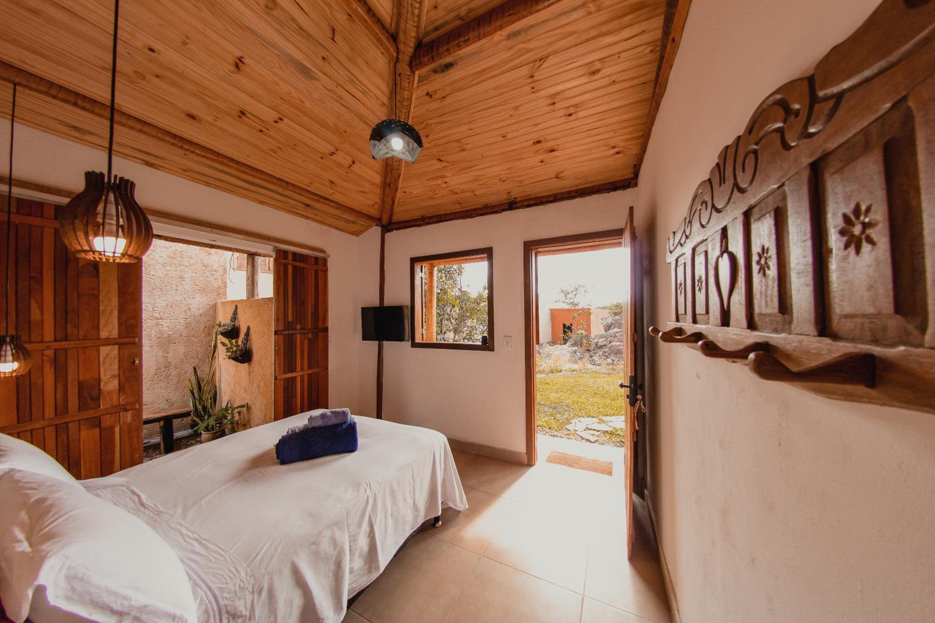 Suite - Photo 6