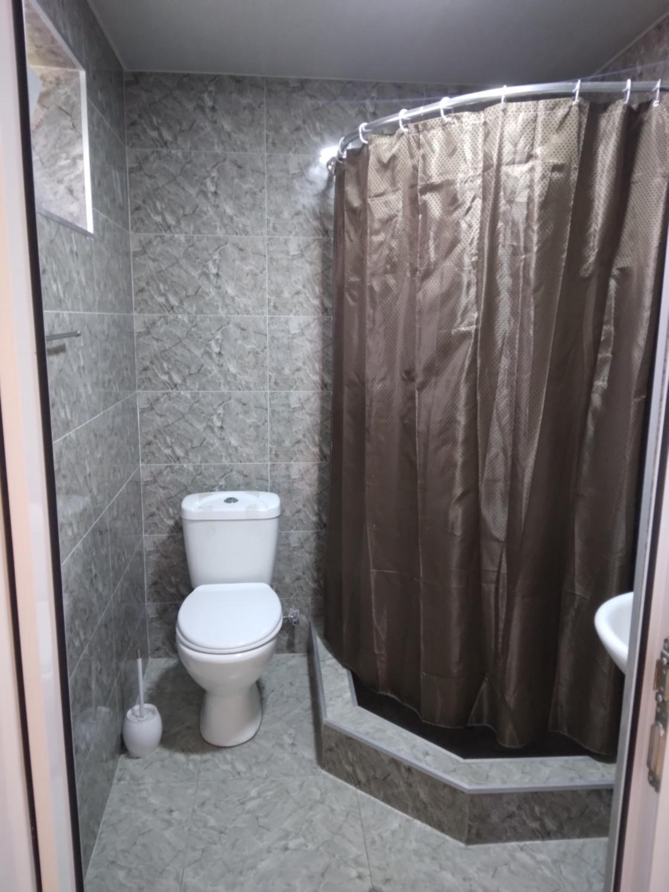 Double Room with Private Bathroom photo 3
