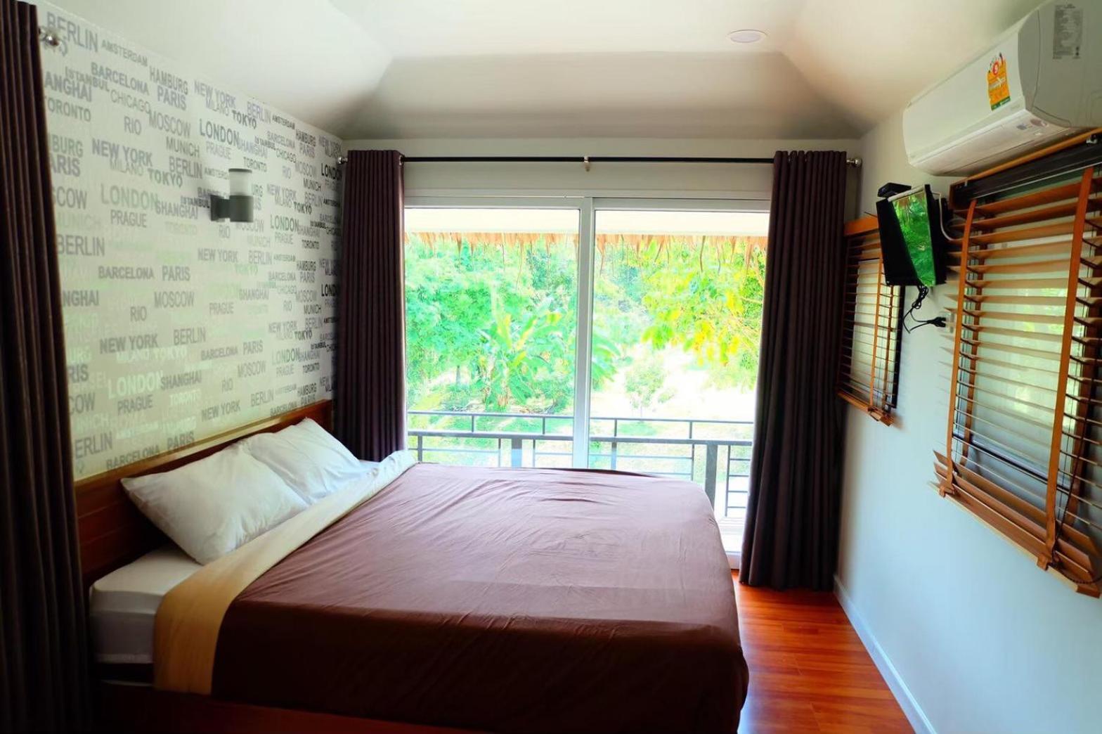 Standard Double Room photo 2