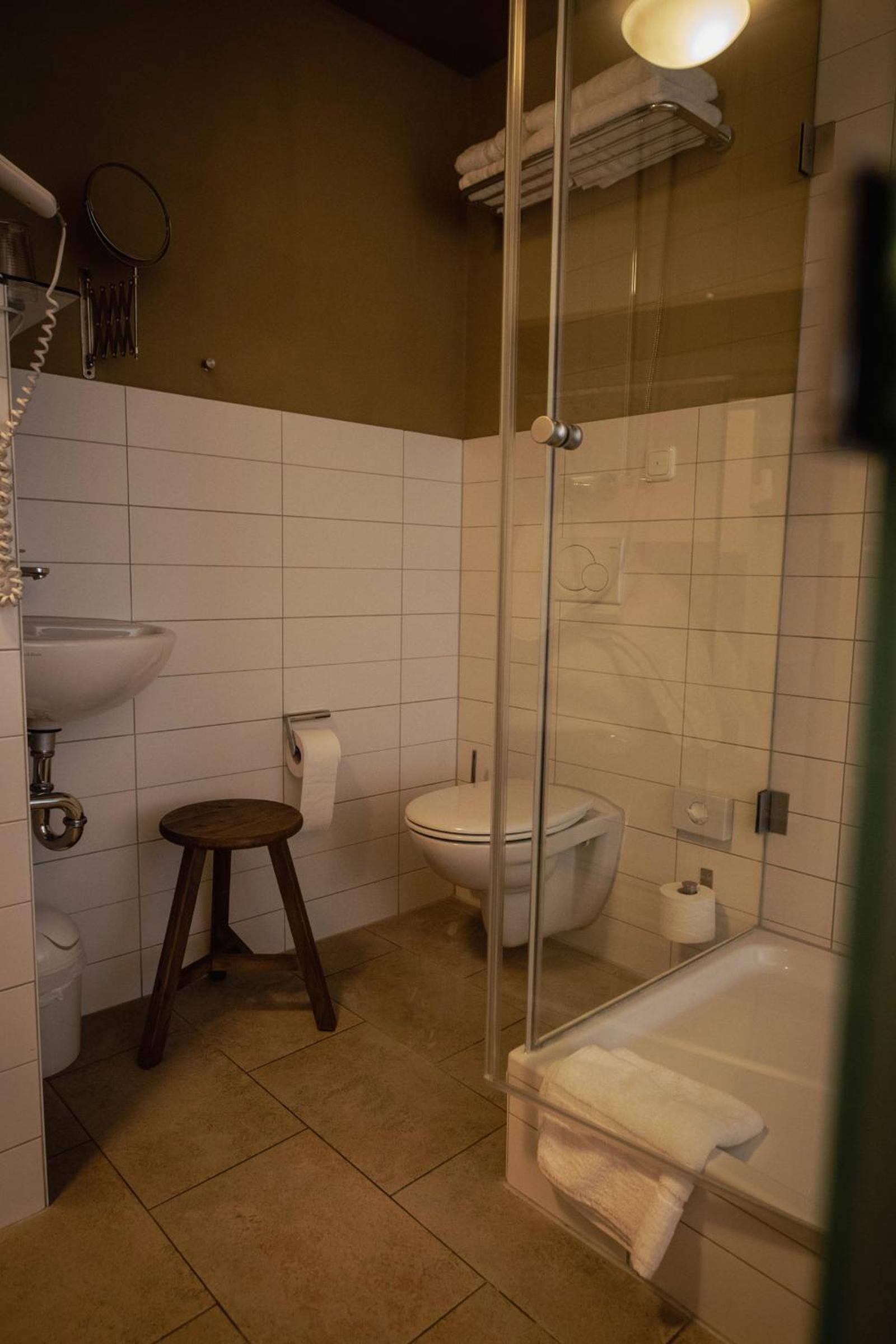 Twin Room with Balcony photo 2