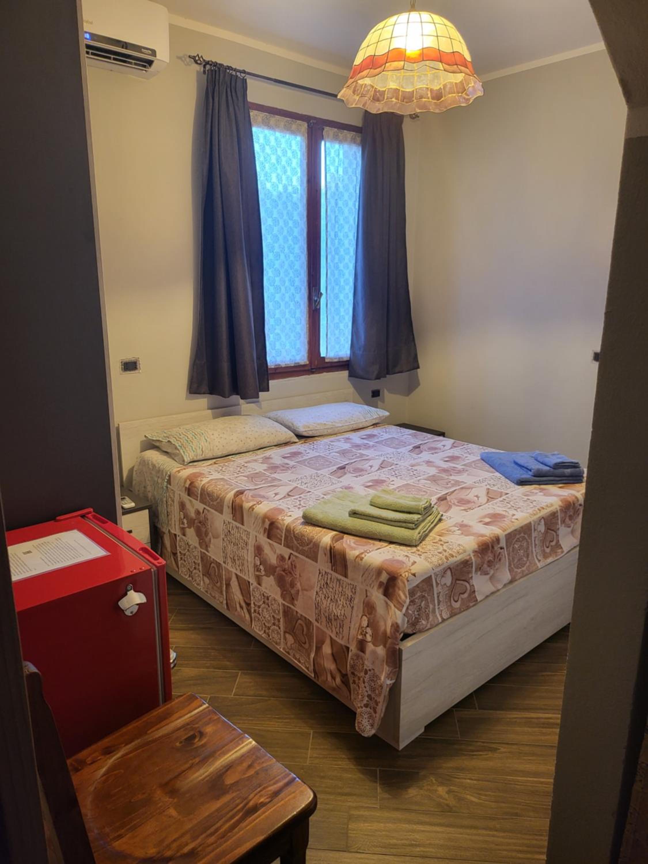 Deluxe Double Room With Shower
