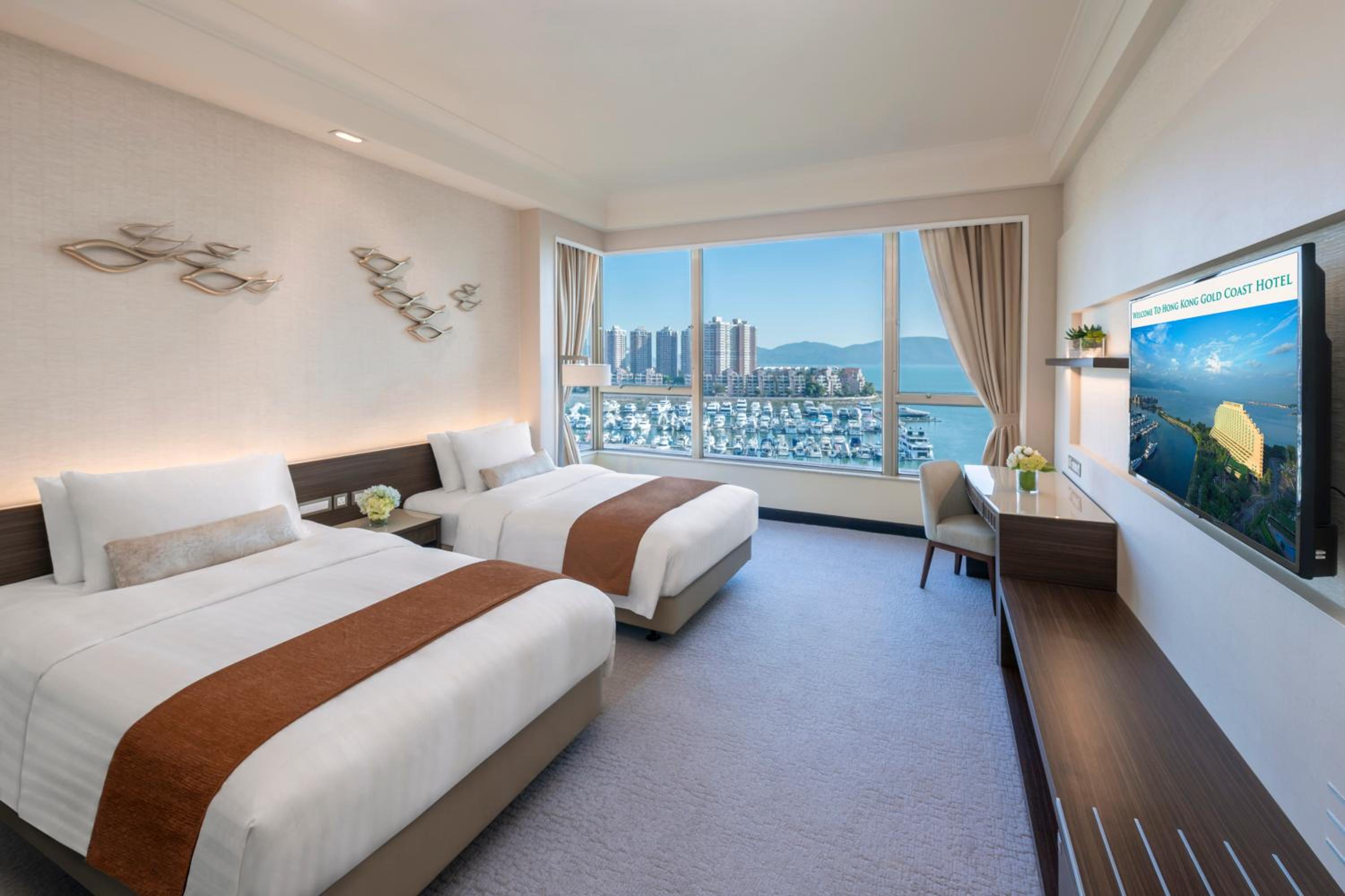 Chill-out Package - Deluxe Seaview Room with Twin Beds photo 3