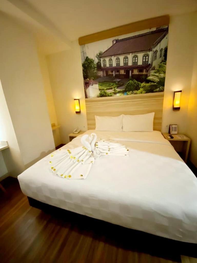 Deluxe Double Room - Photo 1