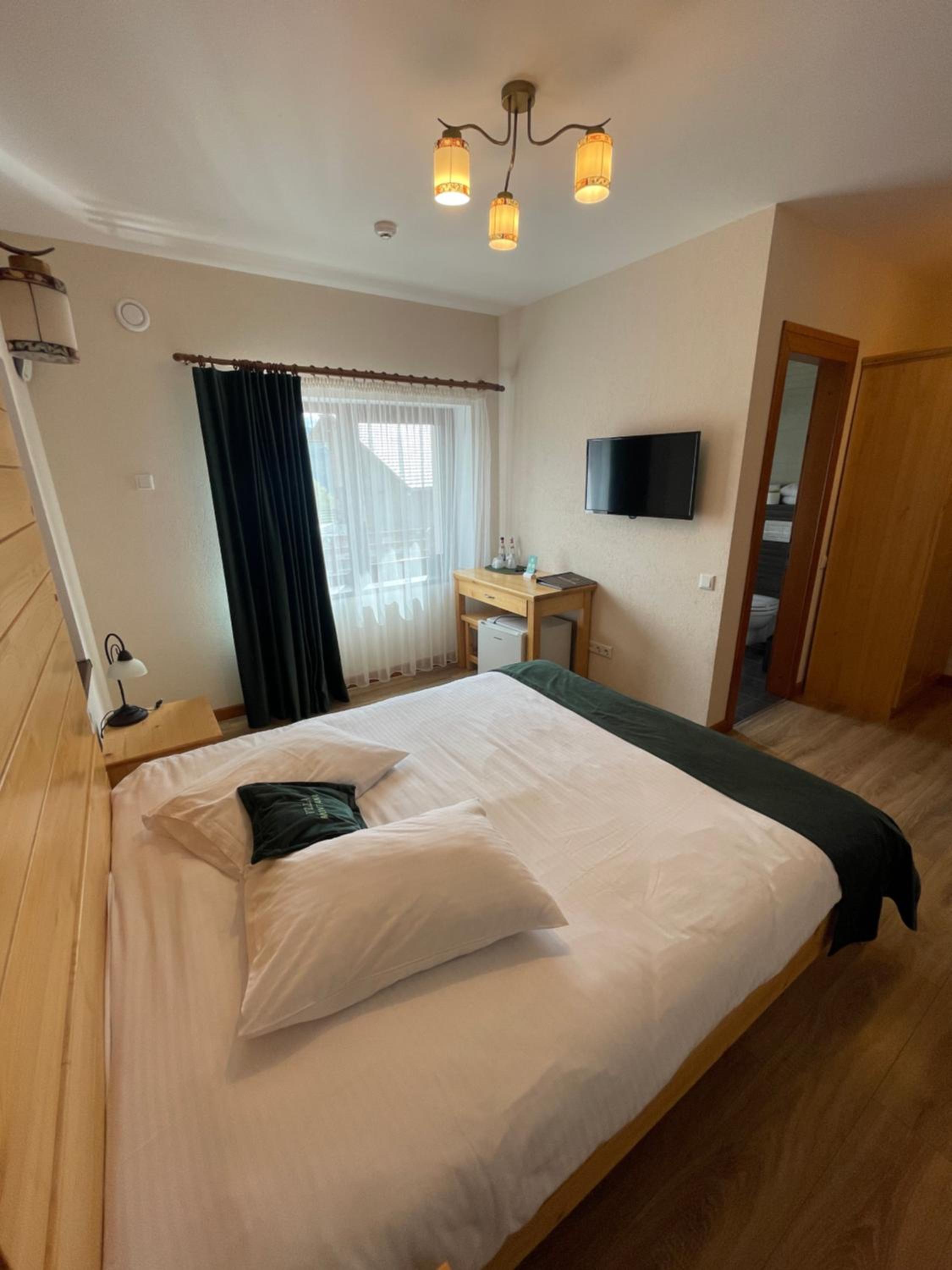 Standard Double Room photo 2