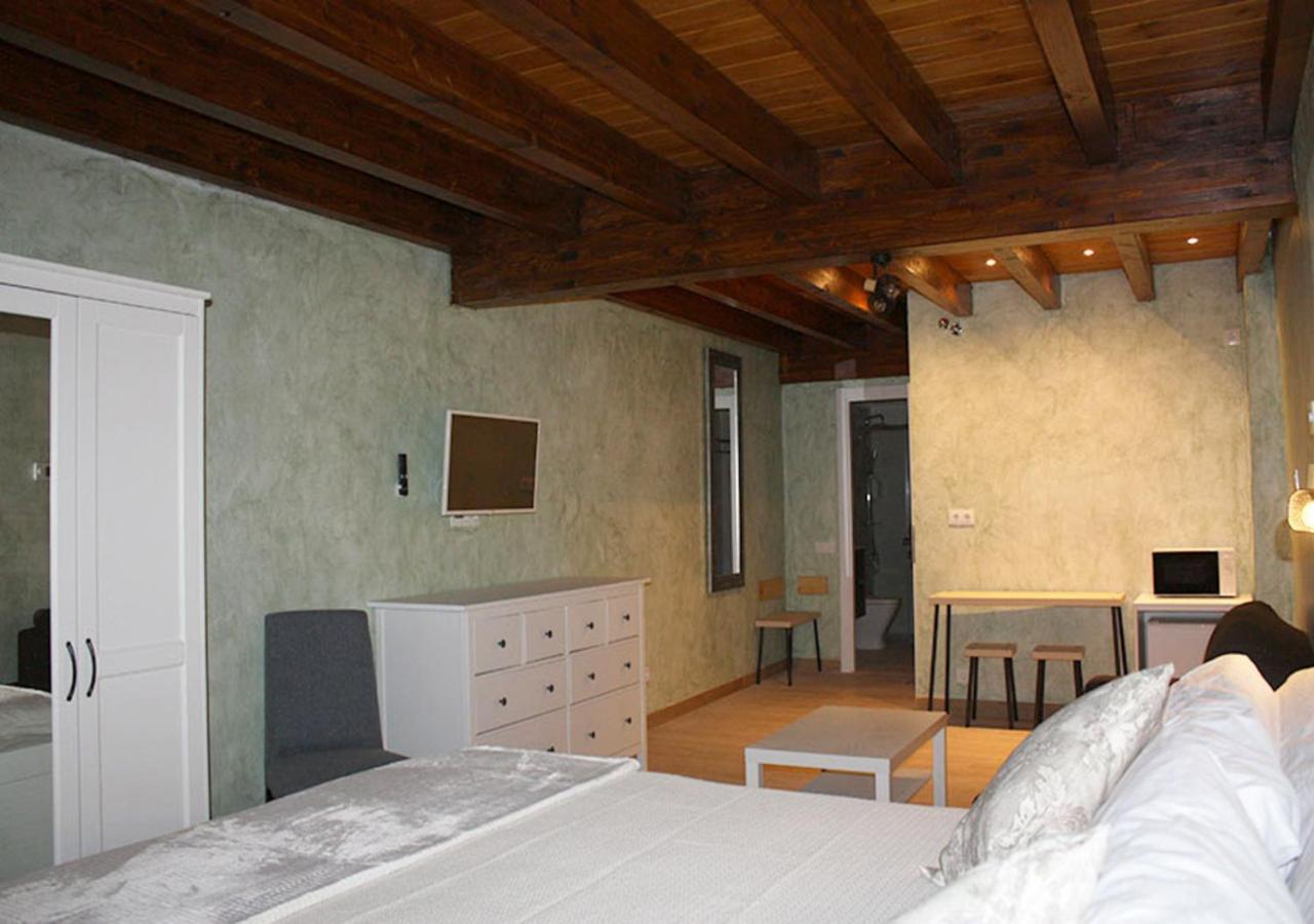 Superior Quadruple Room - Photo 4