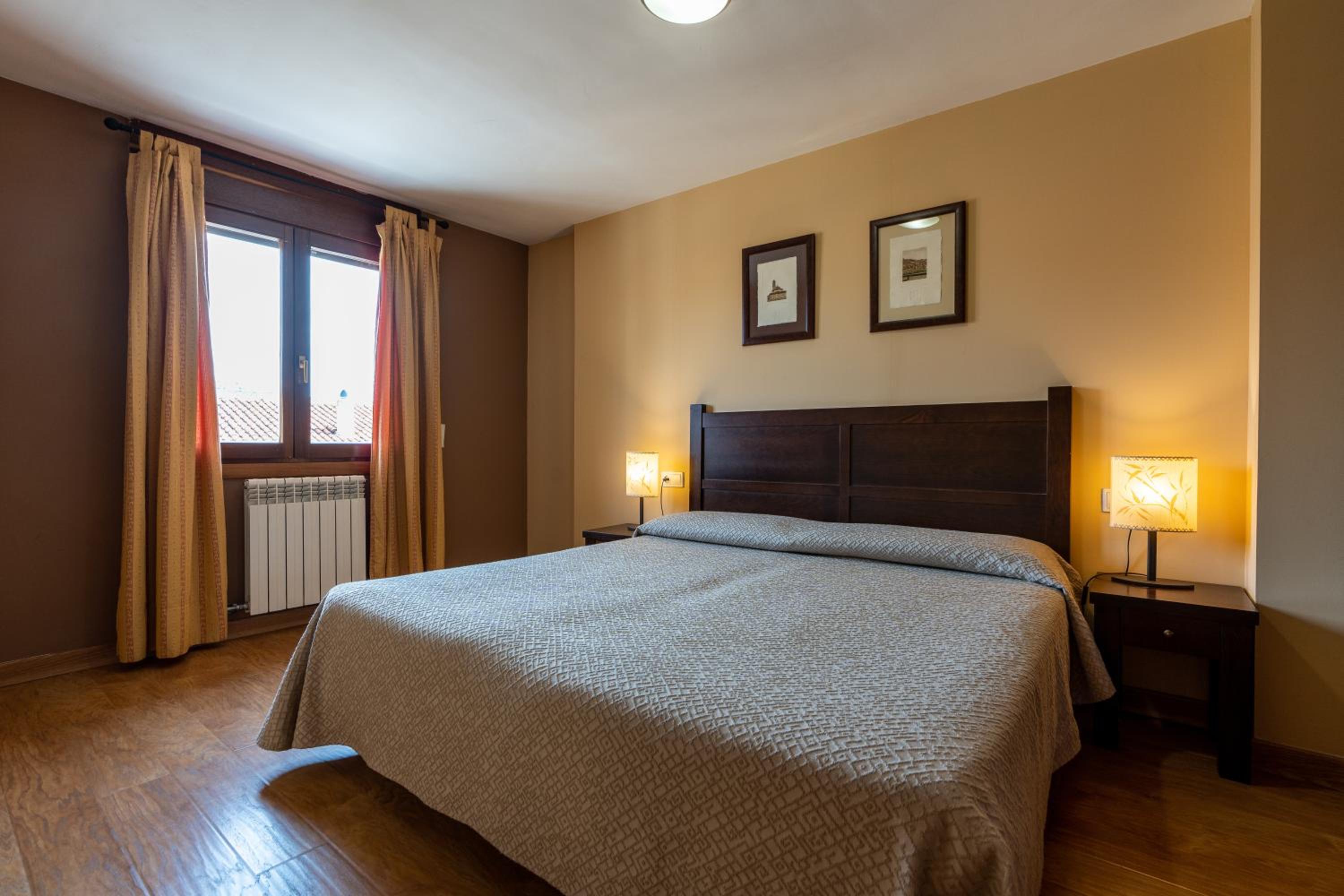 Apartamento de dos habitaciones (4 adultos + 2 niños)