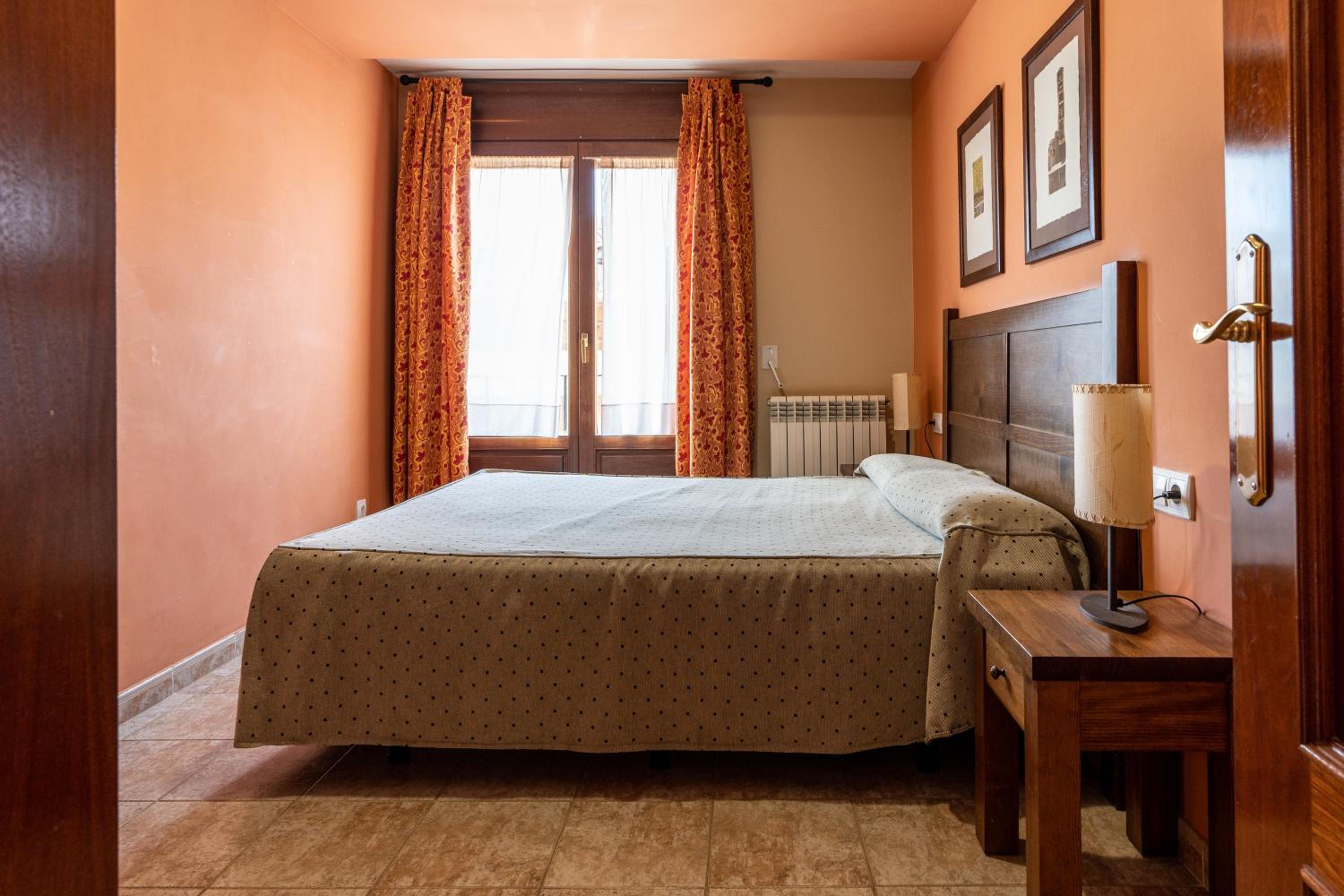 Two-Bedroom Apartment (4 Adults + 2 Children) photo 3