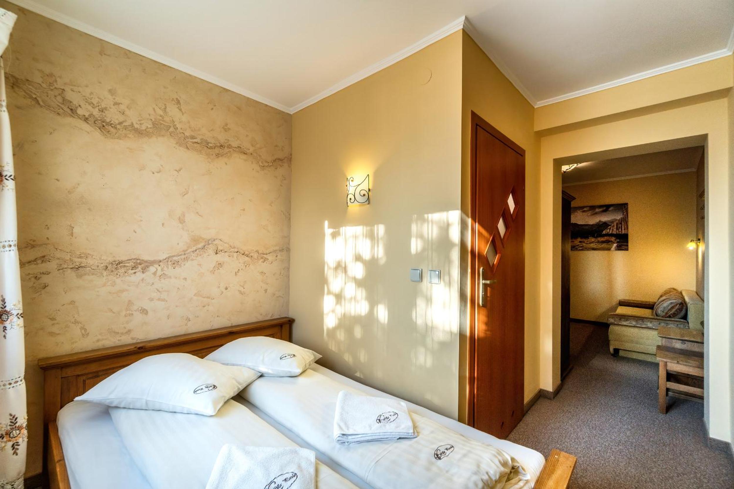 Triple Room photo 3