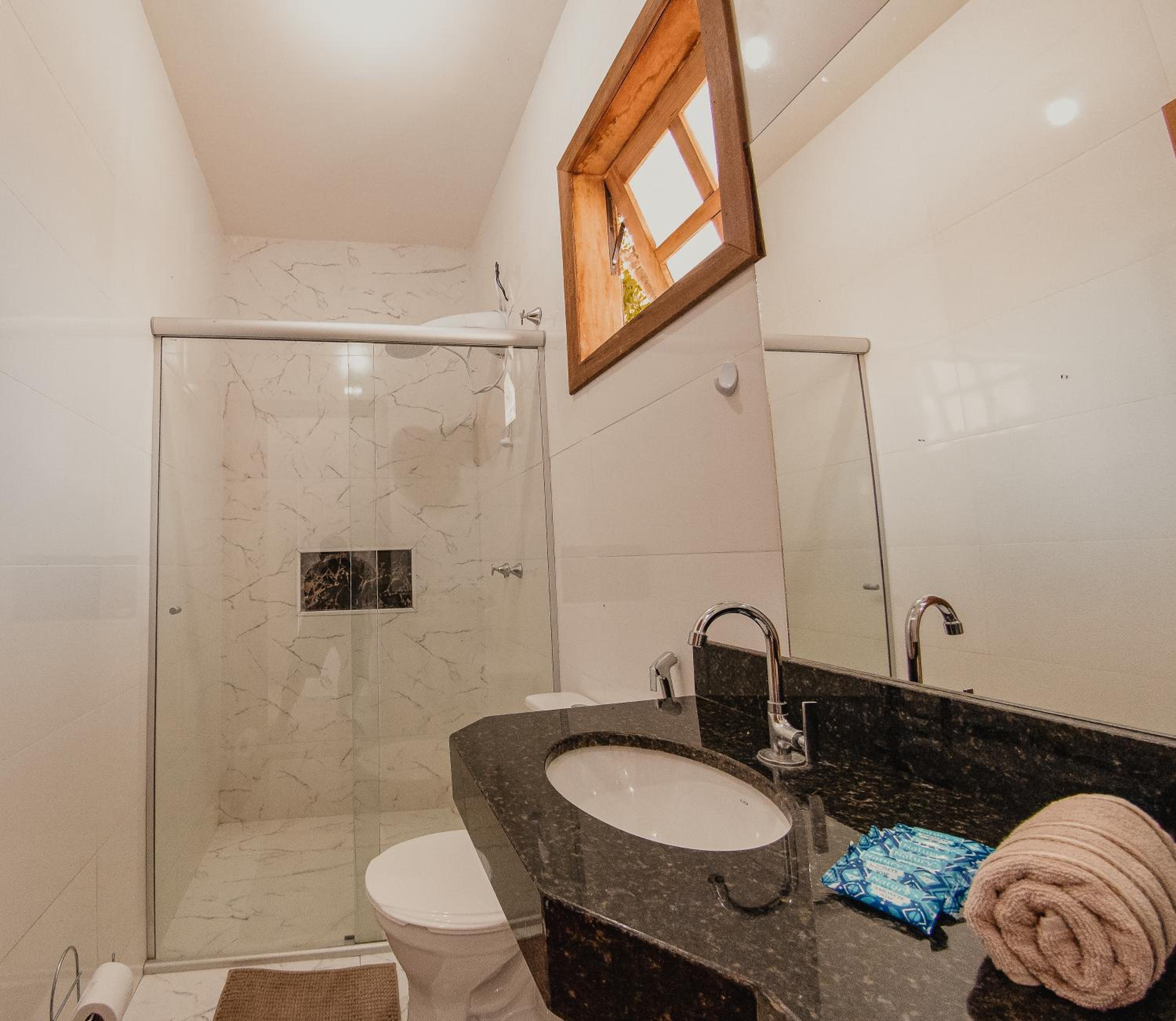 Two-Bedroom House - Photo 13