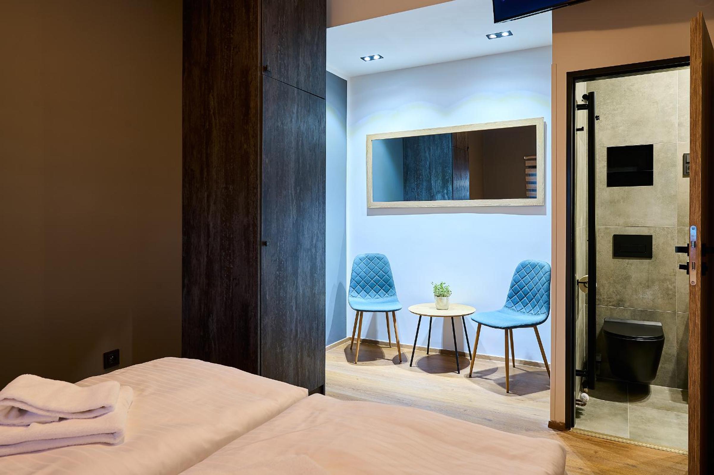 Standard Double Room - Photo 4