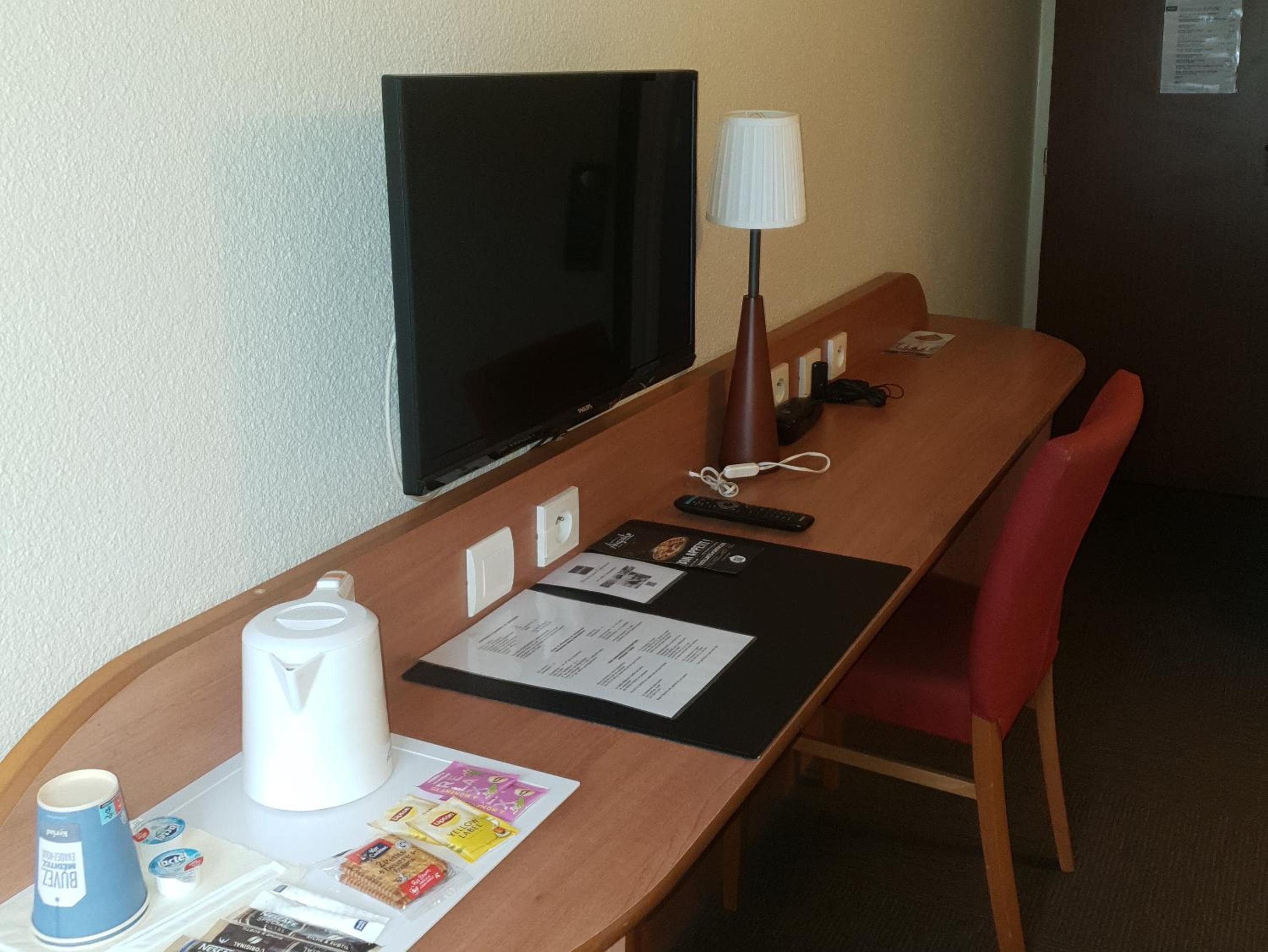 Double Room - Photo 6