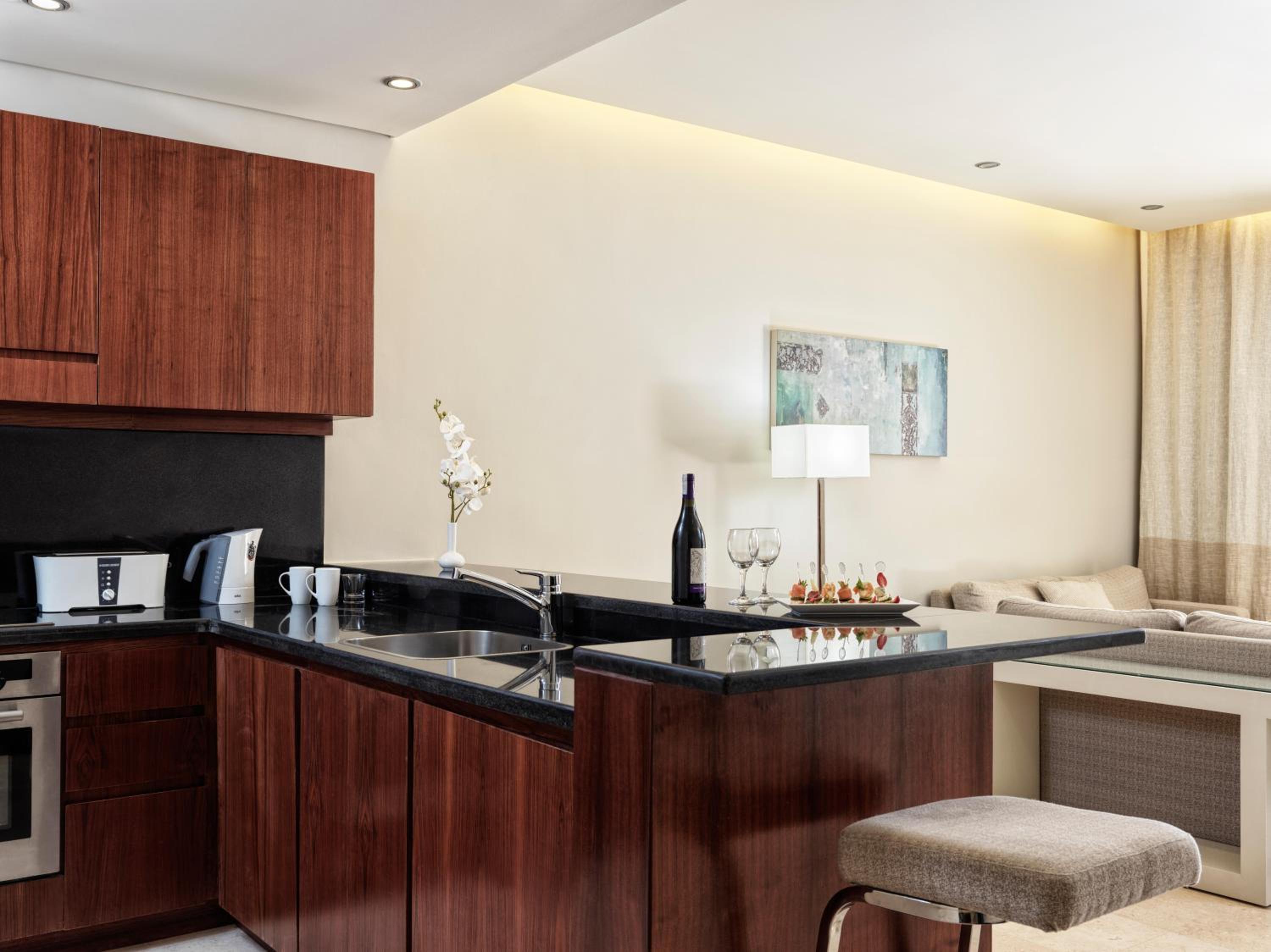 Ancient Sands Suite