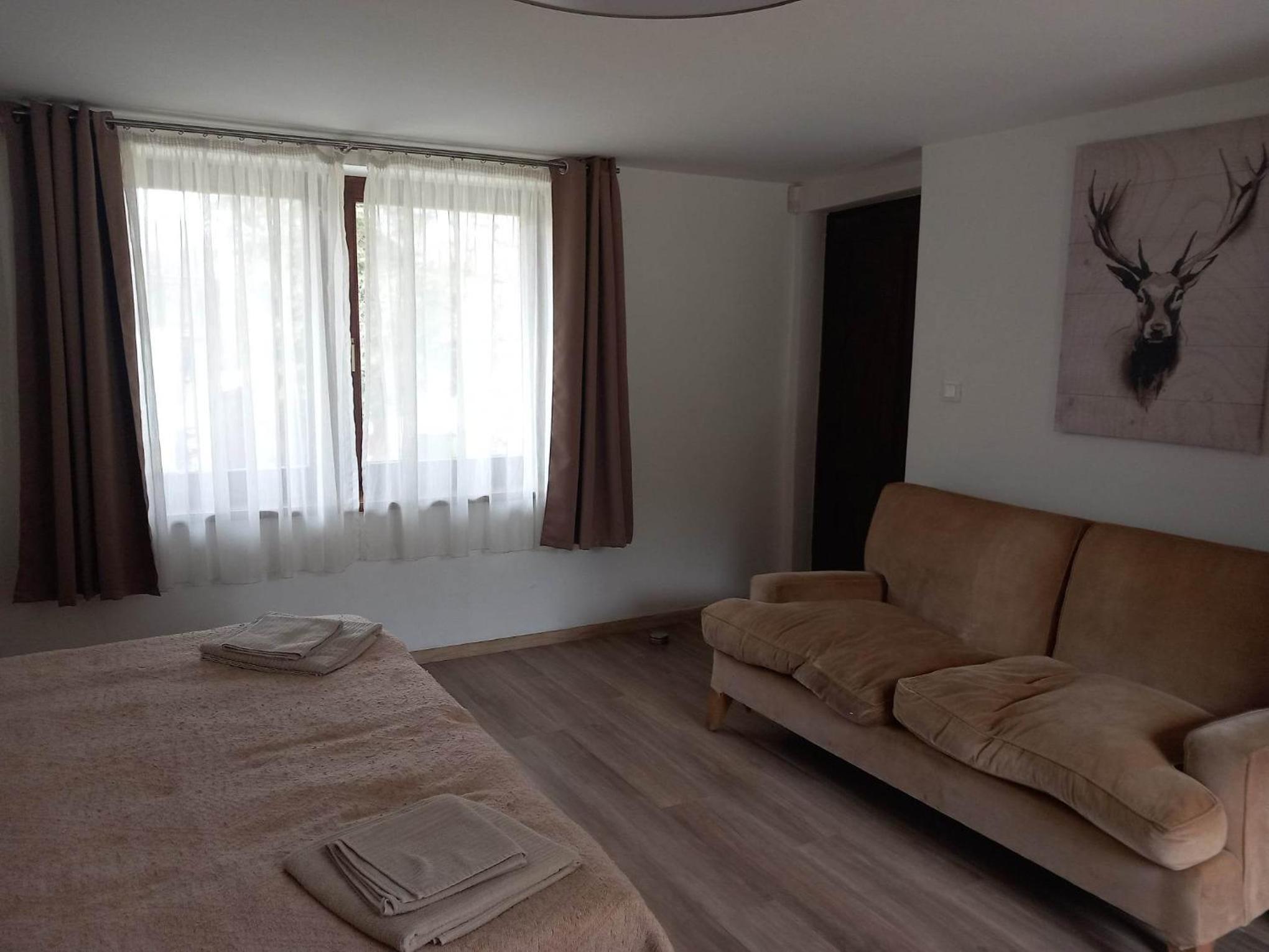 Double Room with Private Bathroom - Photo 1