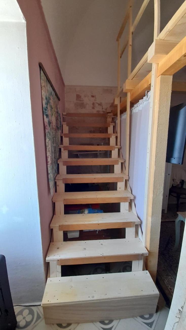 Large Double Room - Photo 6