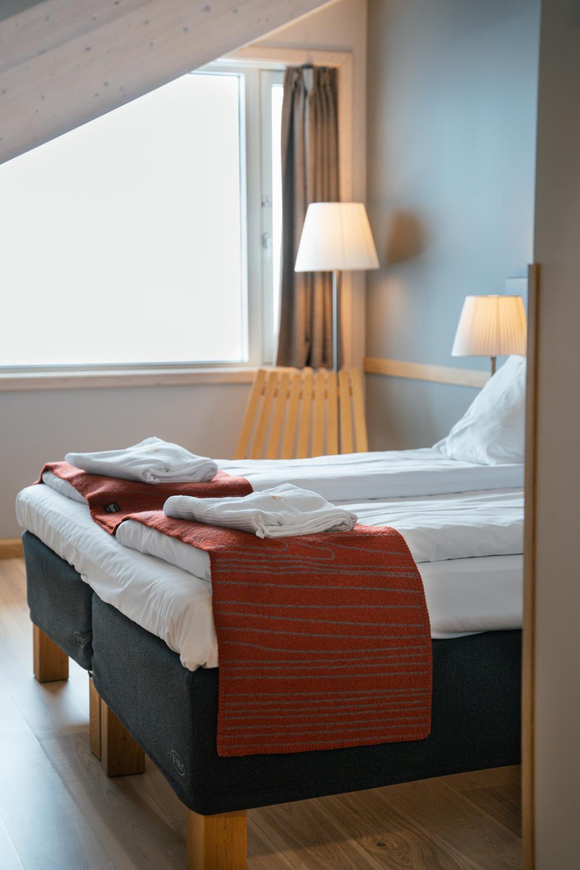 Double Room with Lake View photo 2