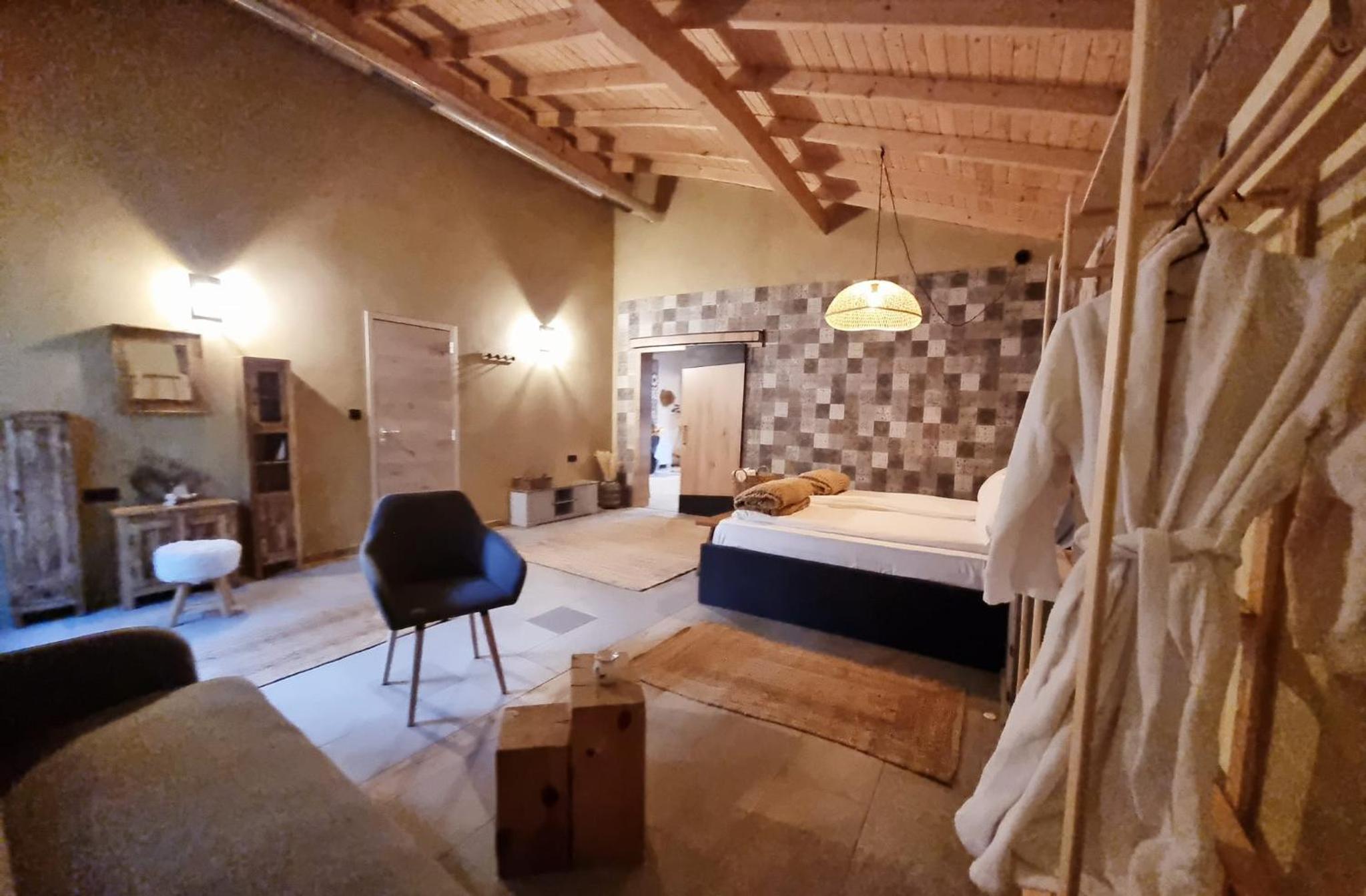 Deluxe Villa - Photo 16