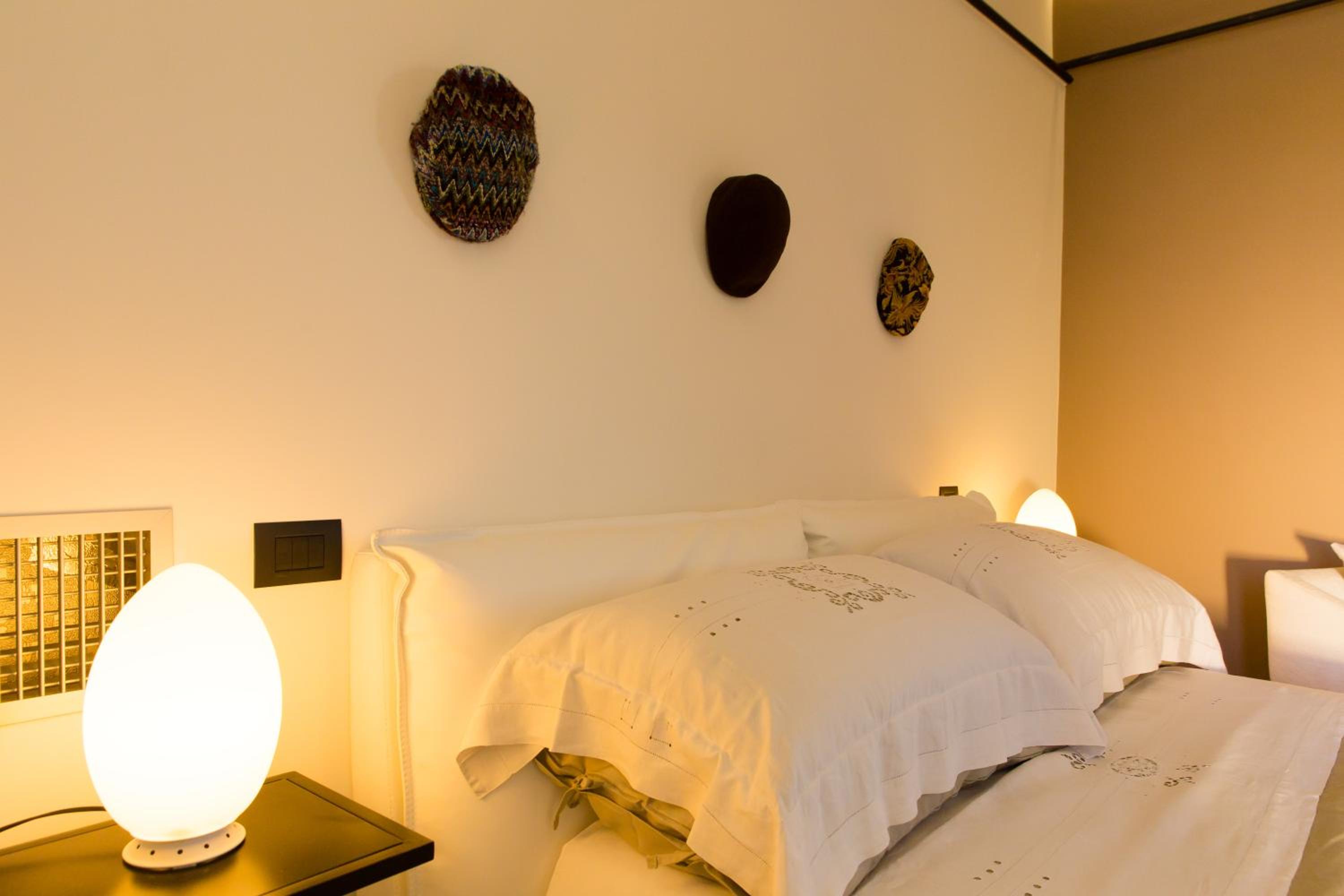 Suite with Terrace - Photo 21