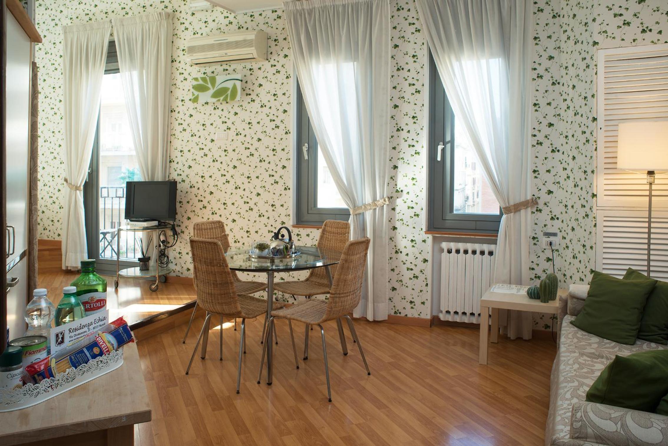 Studio Apartment