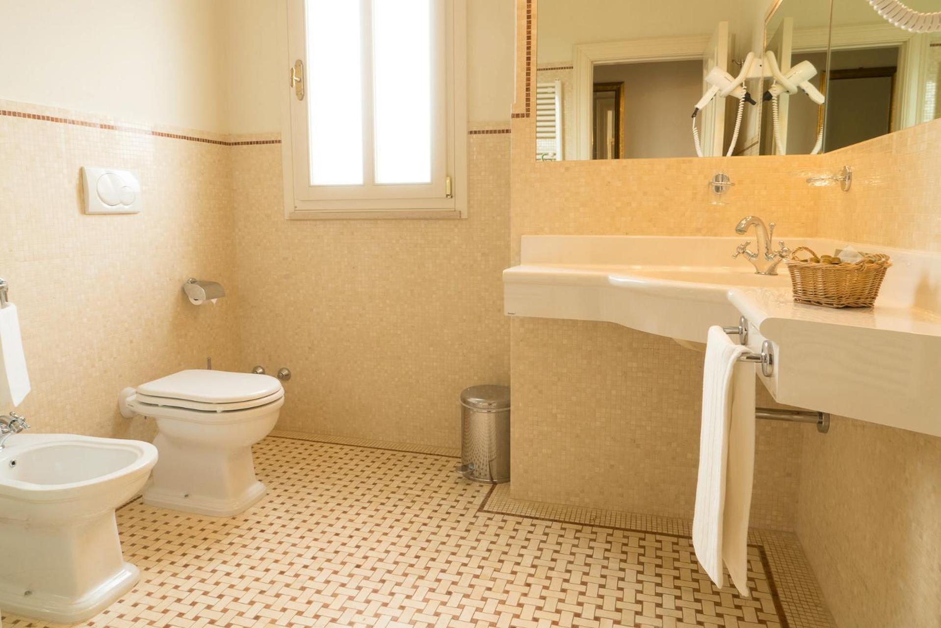 Junior Suite with Terrace photo 3