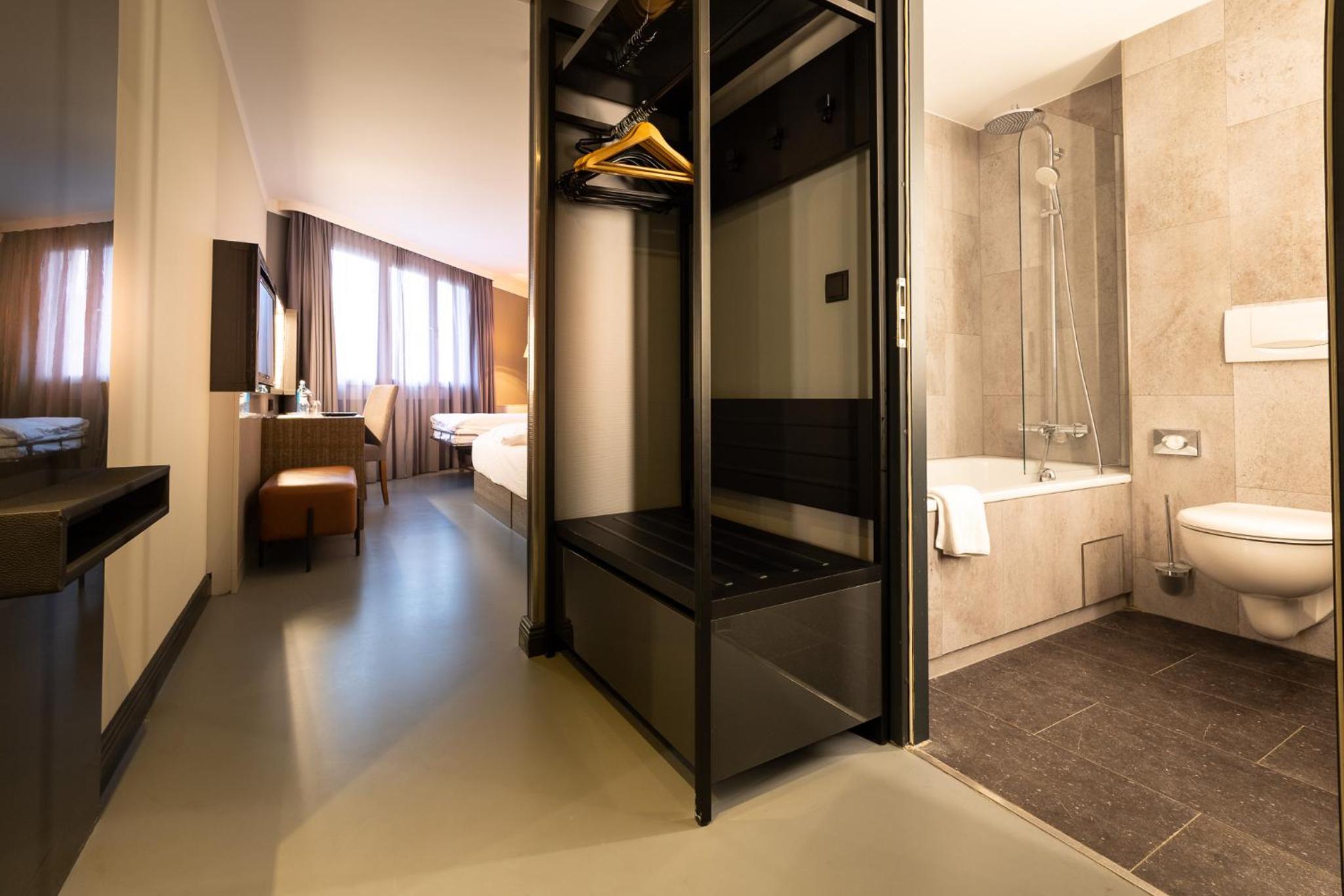 Standard Triple Room - Photo 1