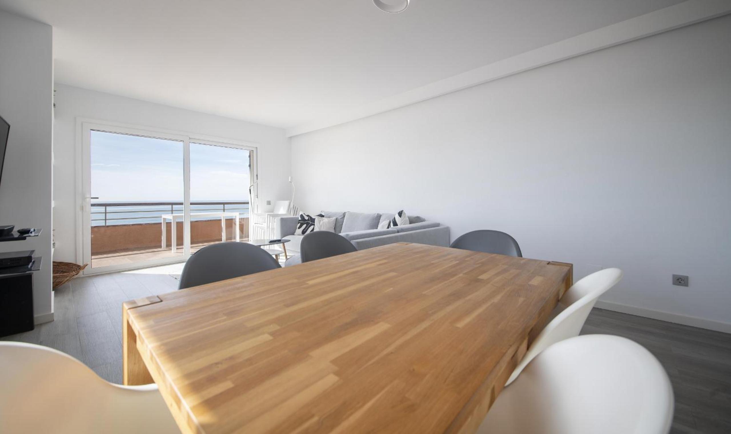 Apartment photo 2