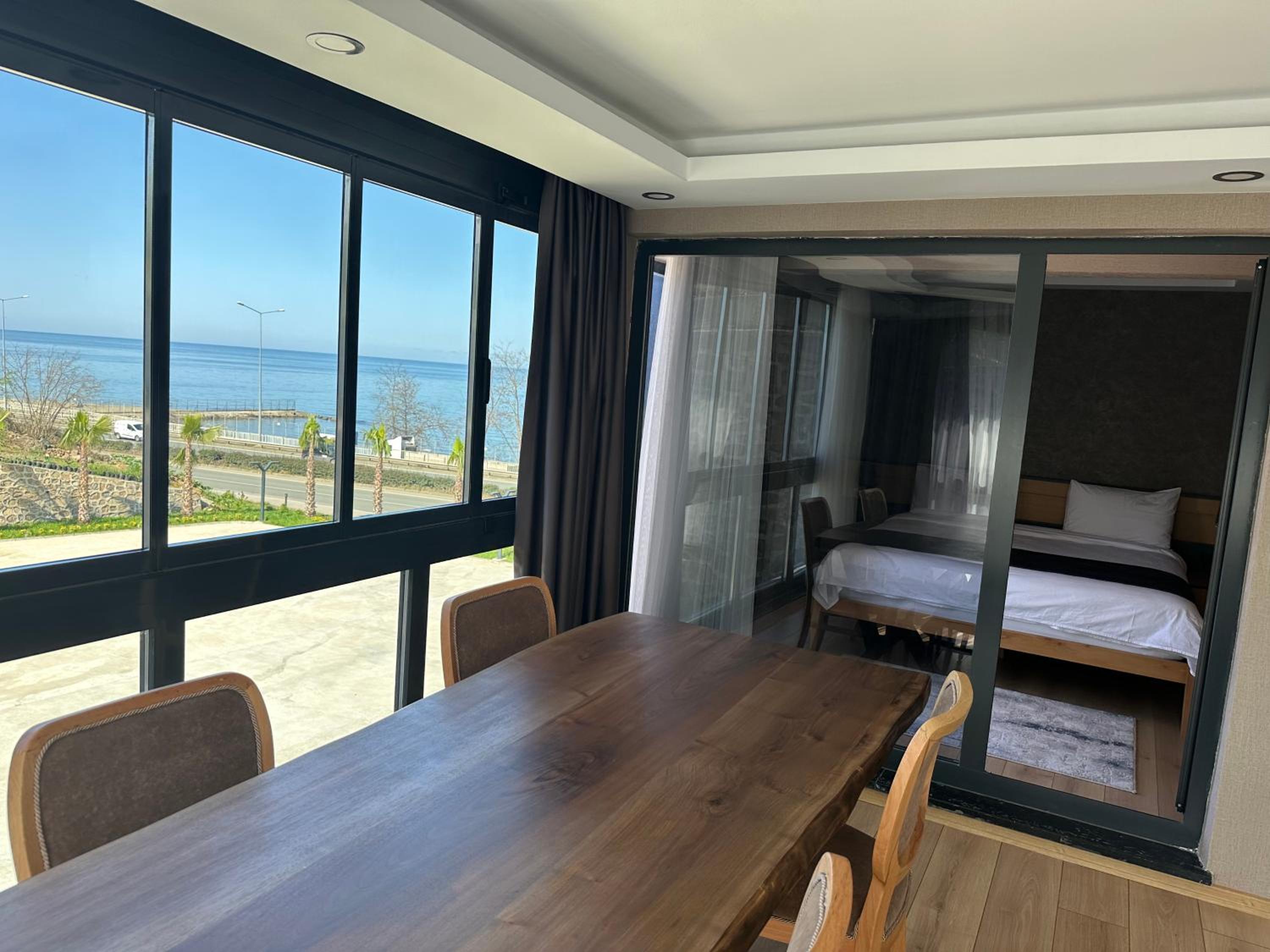Suite with Terrace - Photo 11