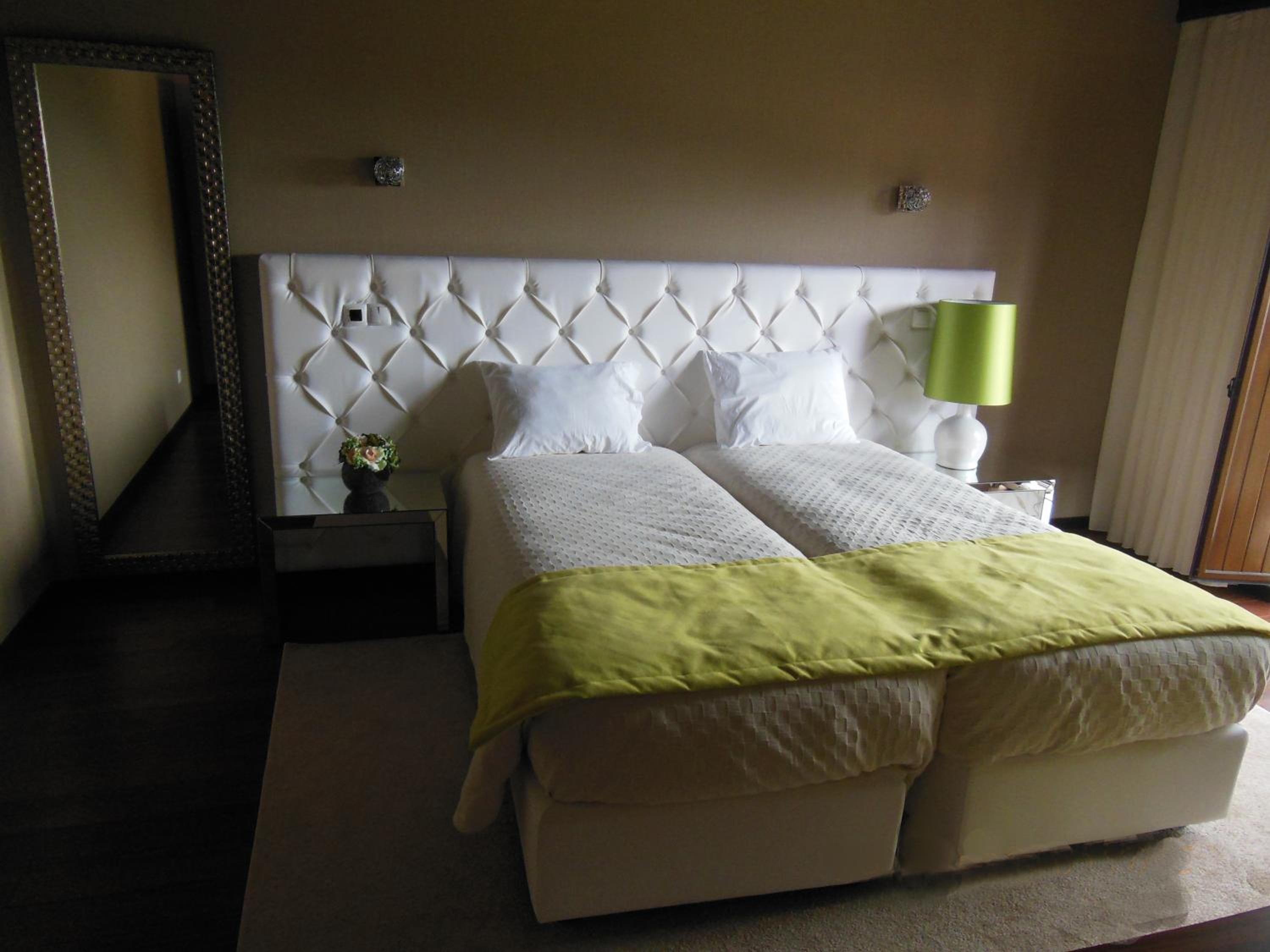 Twin Room - Photo 4