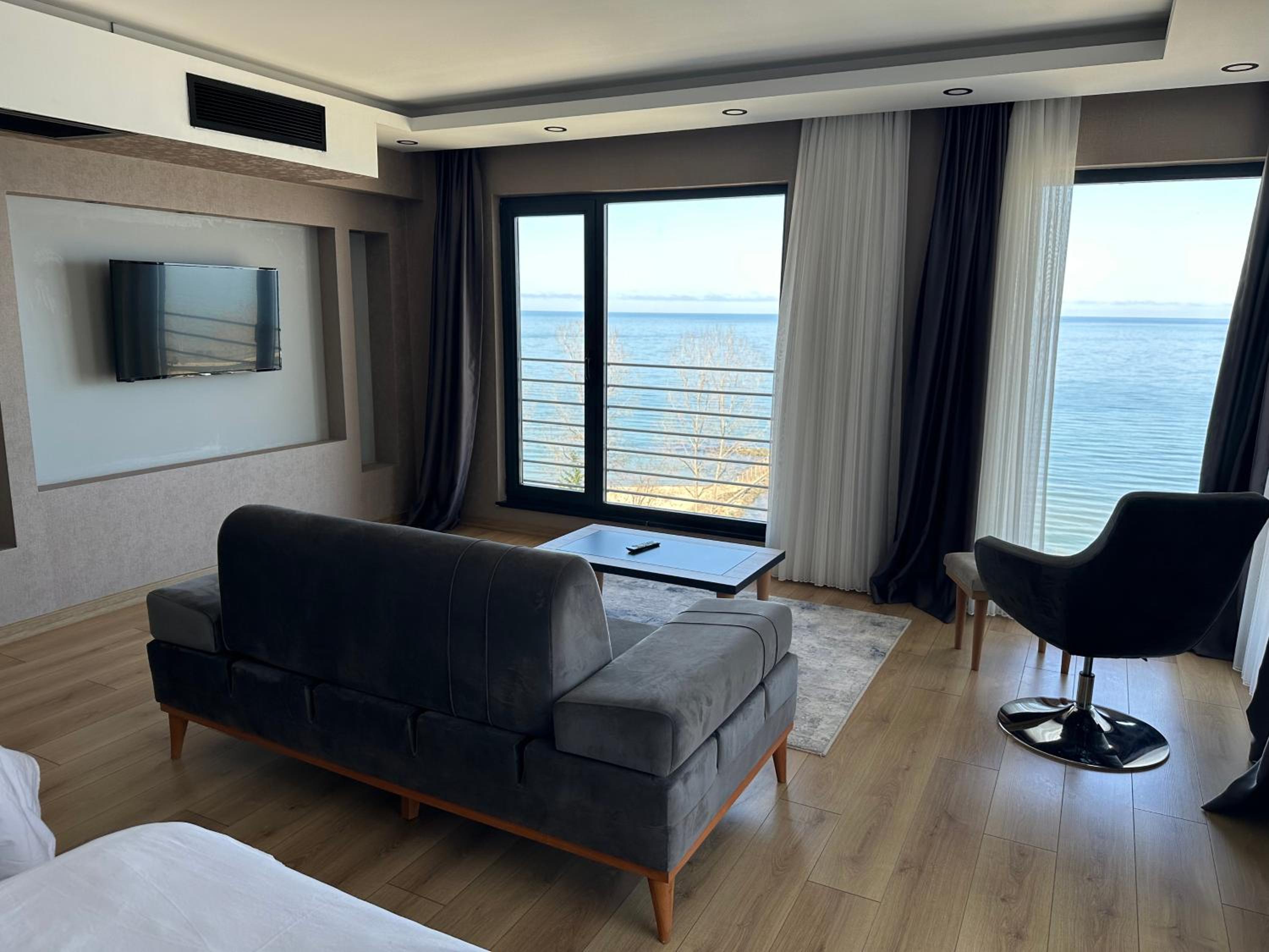 Family Suite - Photo 21