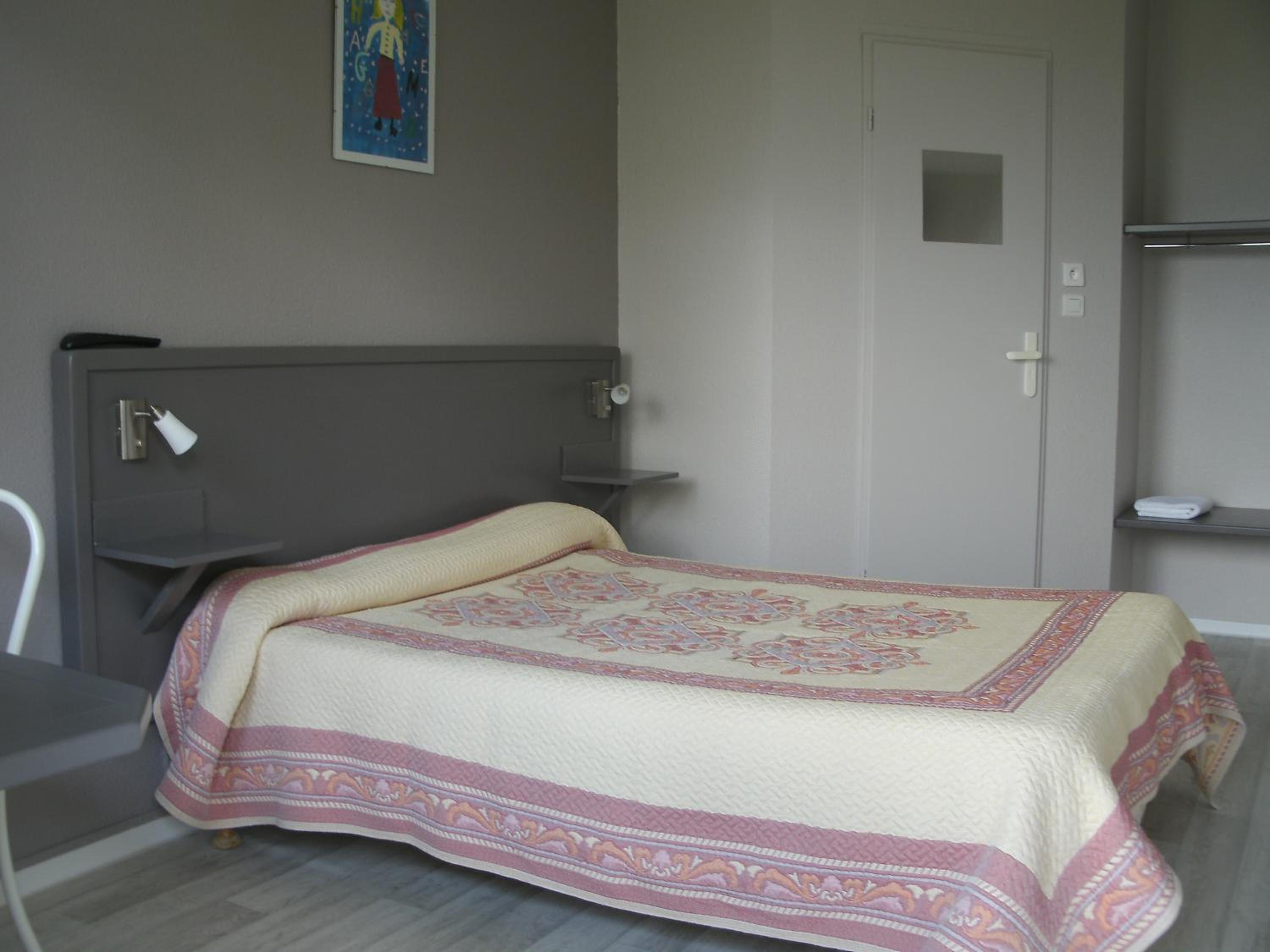 Double Room - Photo 3