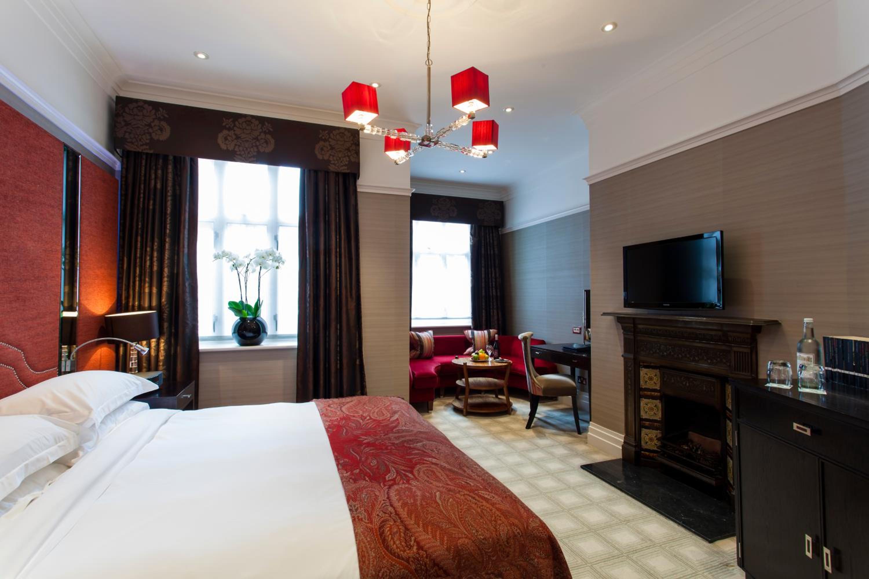 Capital Townhouse Deluxe King