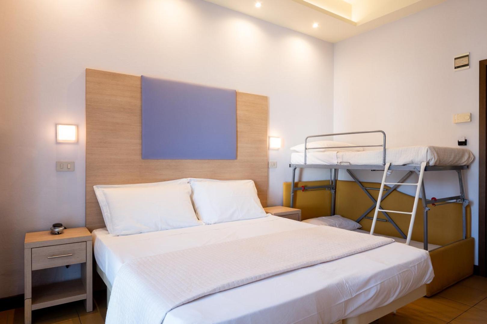 Quadruple Room photo 2